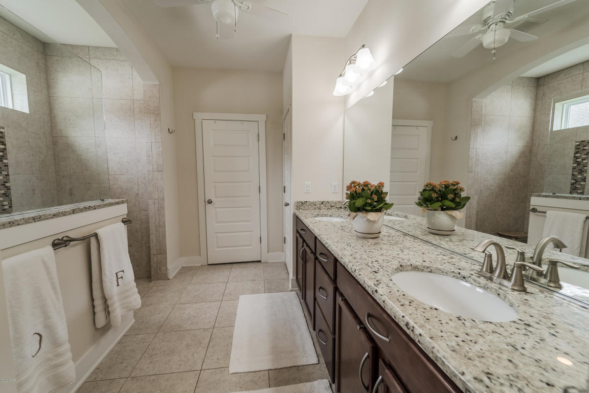 Breakfast point - Residential