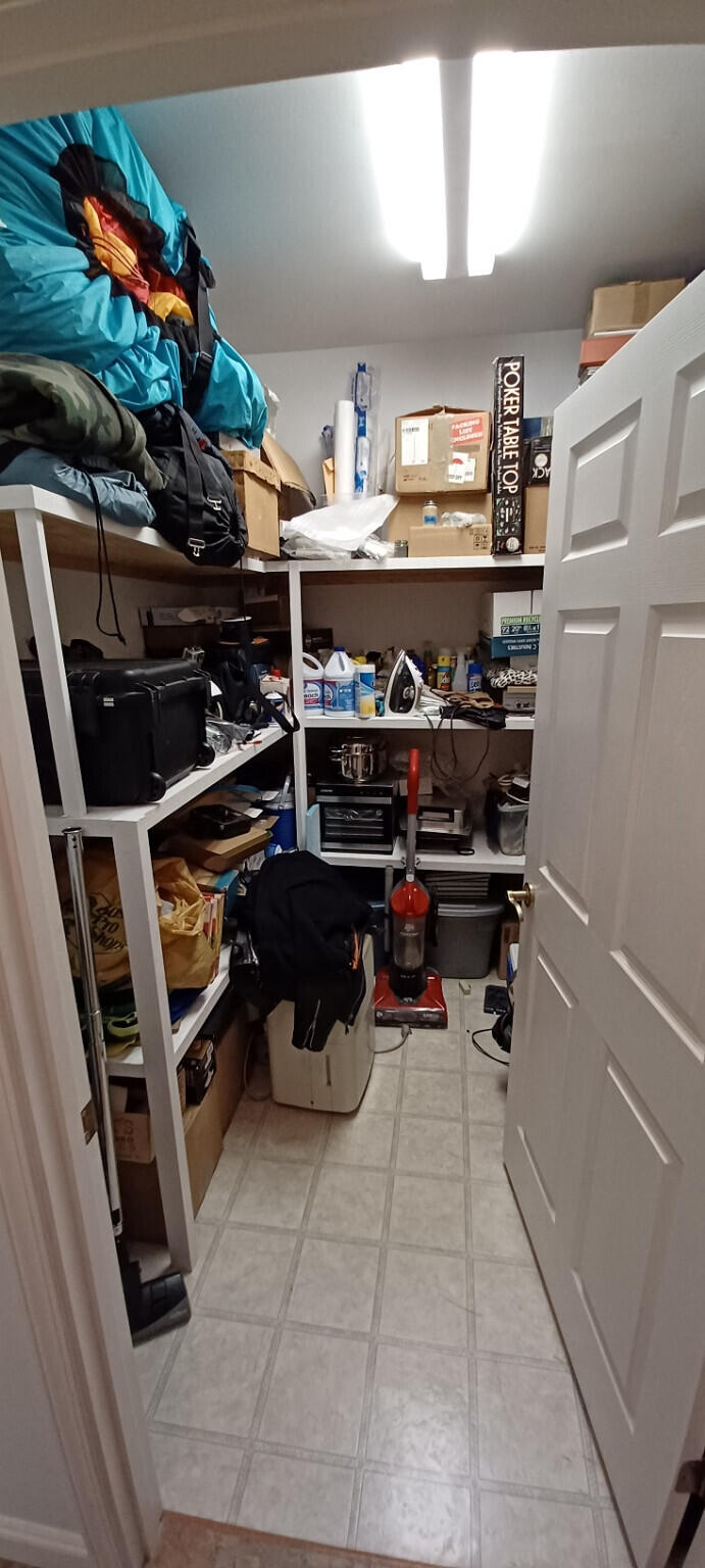 MIRROR LAKE - Residential