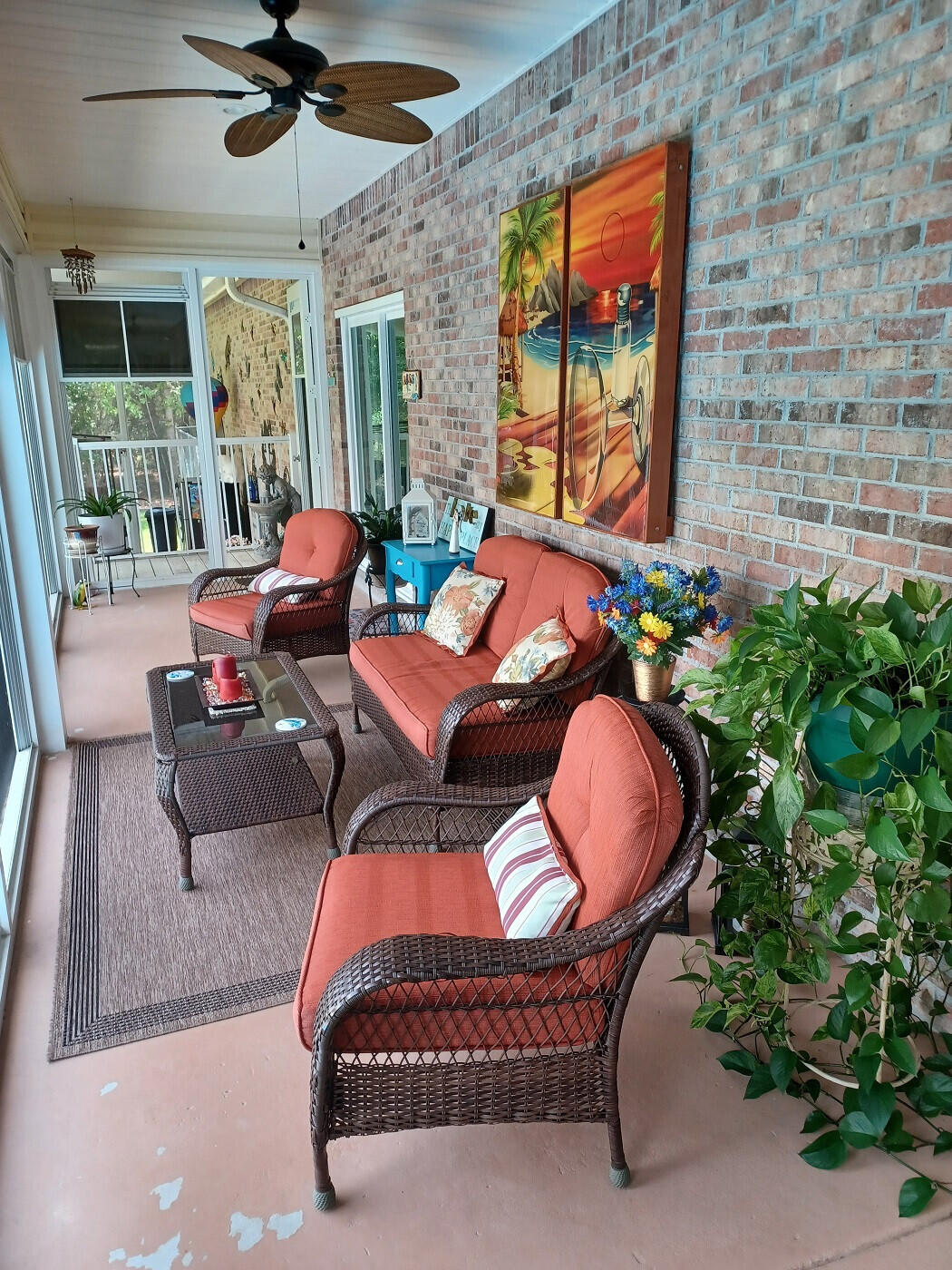 MIRROR LAKE - Residential