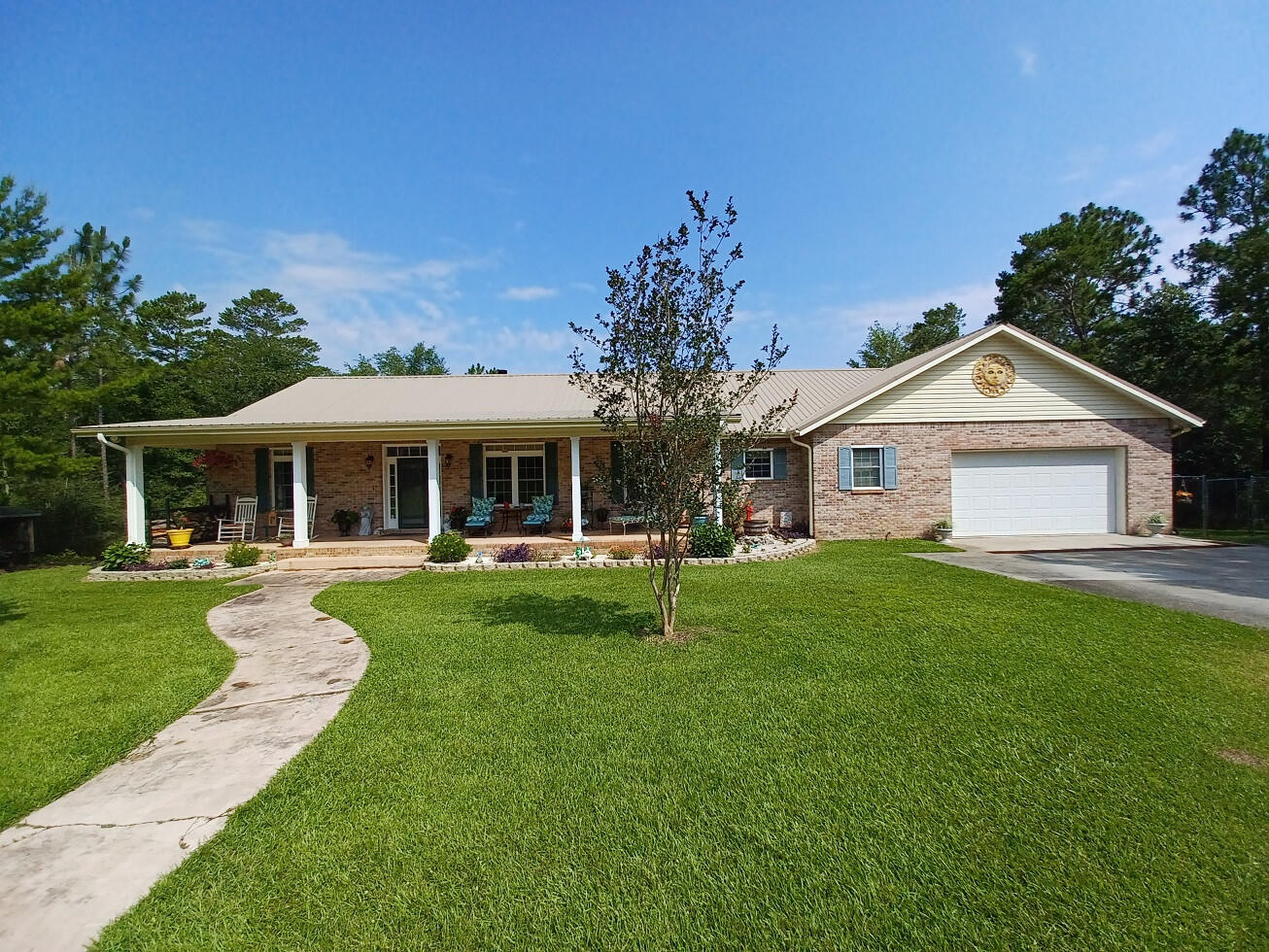 MIRROR LAKE - Residential
