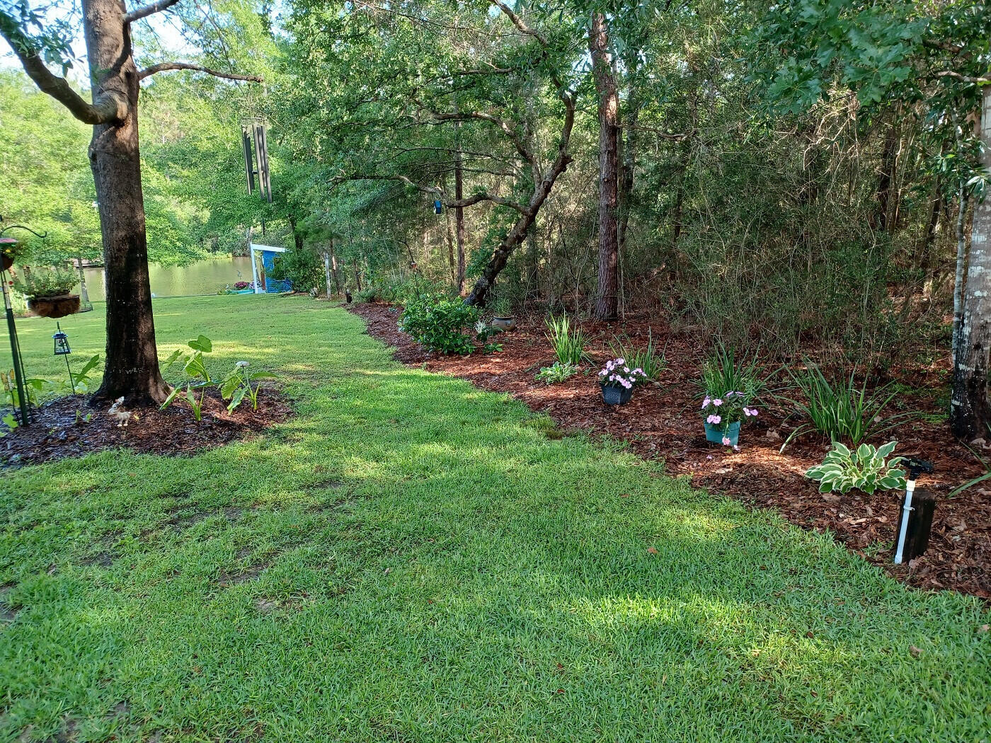 MIRROR LAKE - Residential
