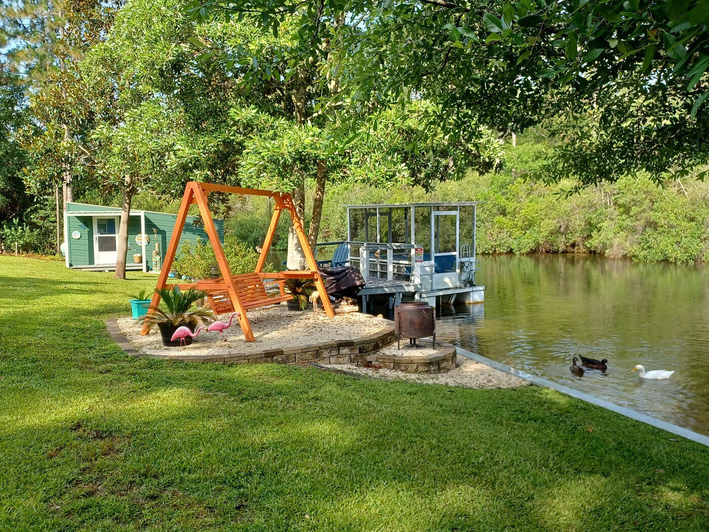 MIRROR LAKE - Residential