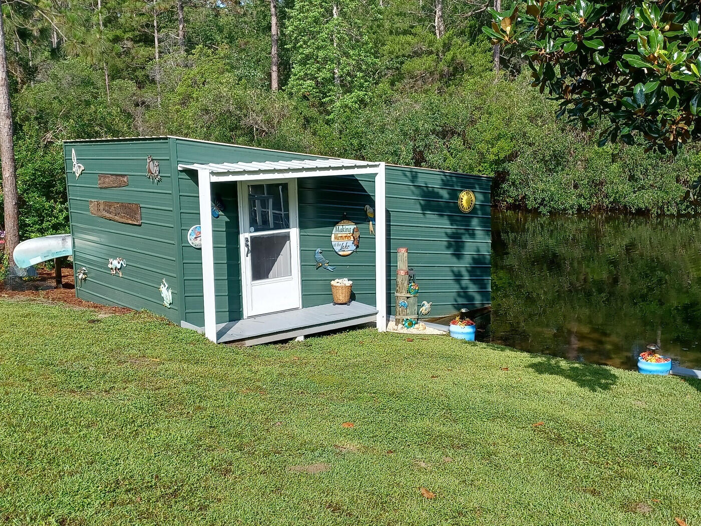 MIRROR LAKE - Residential