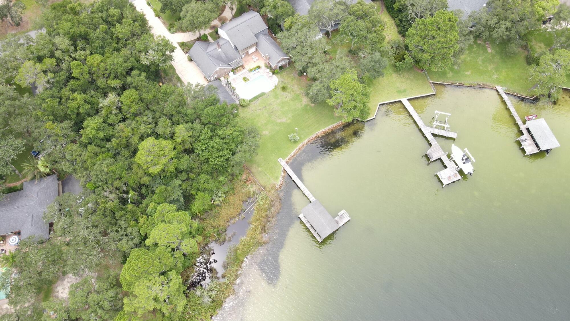 COLONY ESTATES - Land