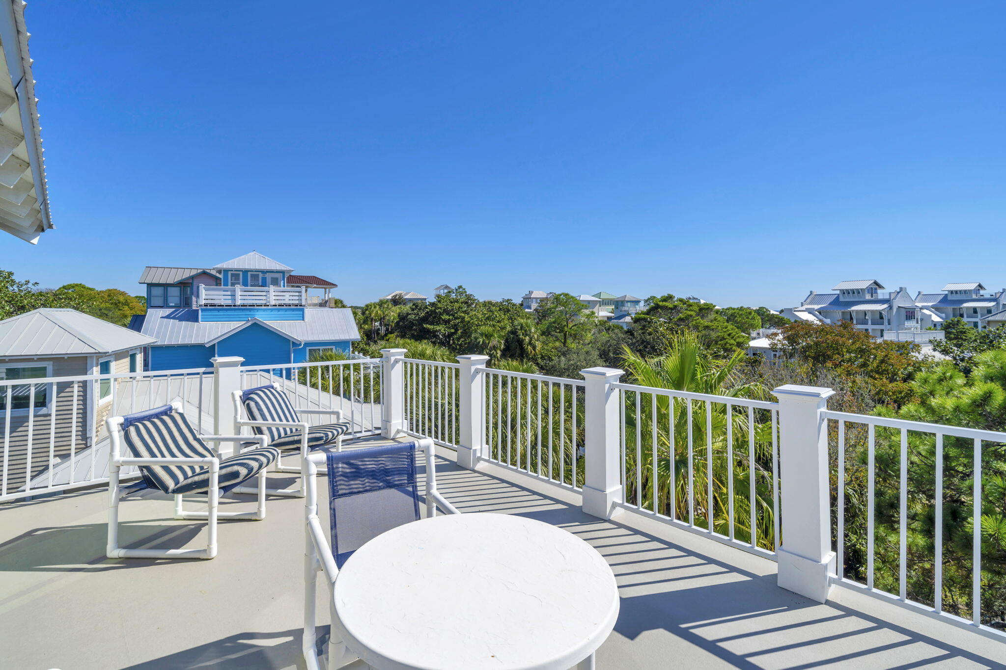 CALYPSO POINTE - Residential