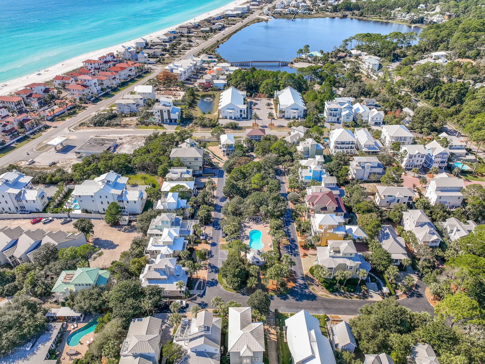 CALYPSO POINTE - Residential