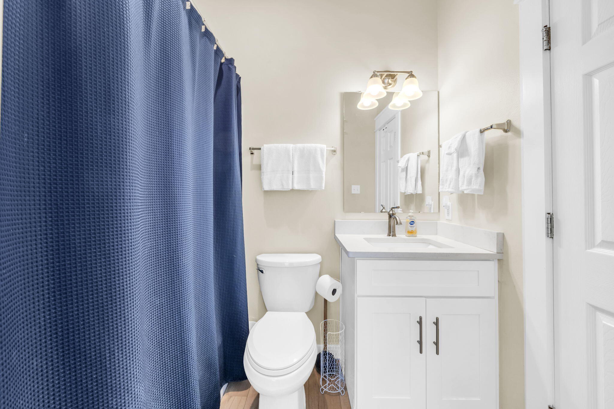 CALYPSO POINTE - Residential