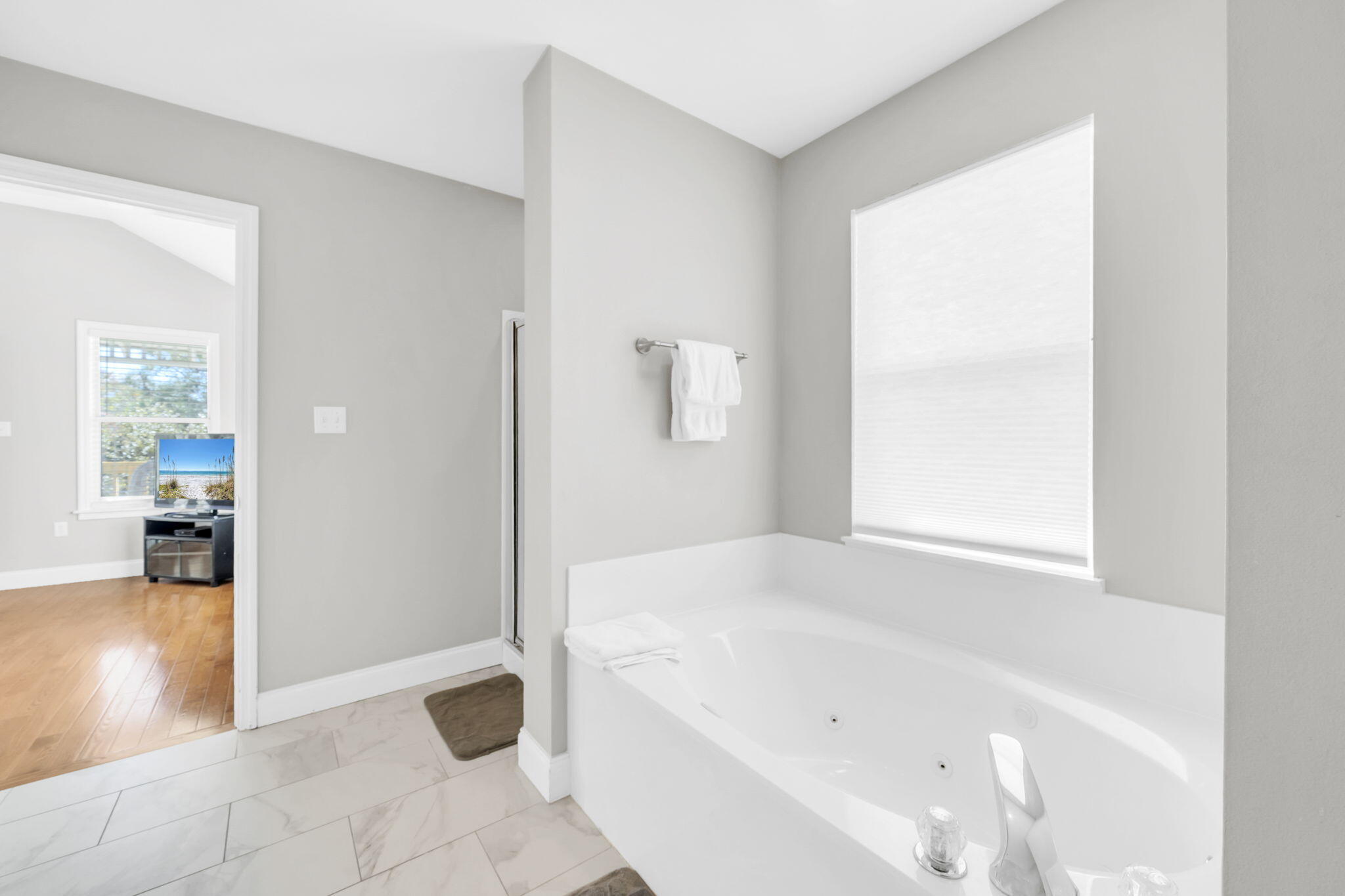 CALYPSO POINTE - Residential