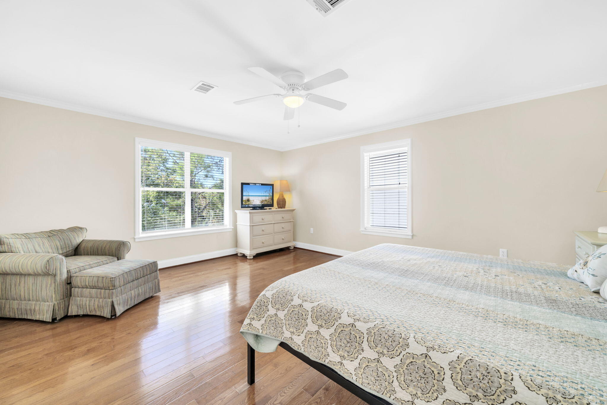 CALYPSO POINTE - Residential