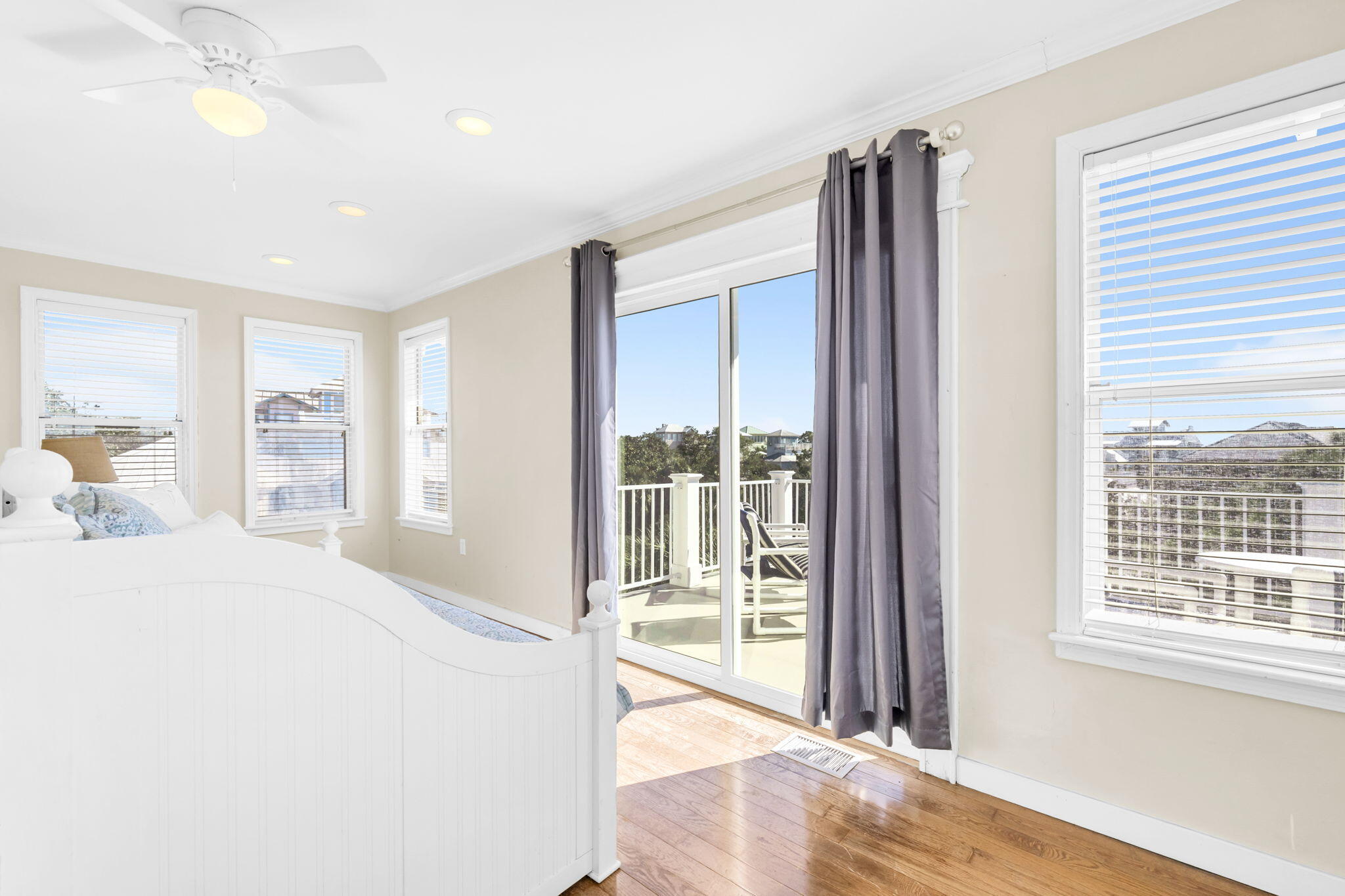 CALYPSO POINTE - Residential