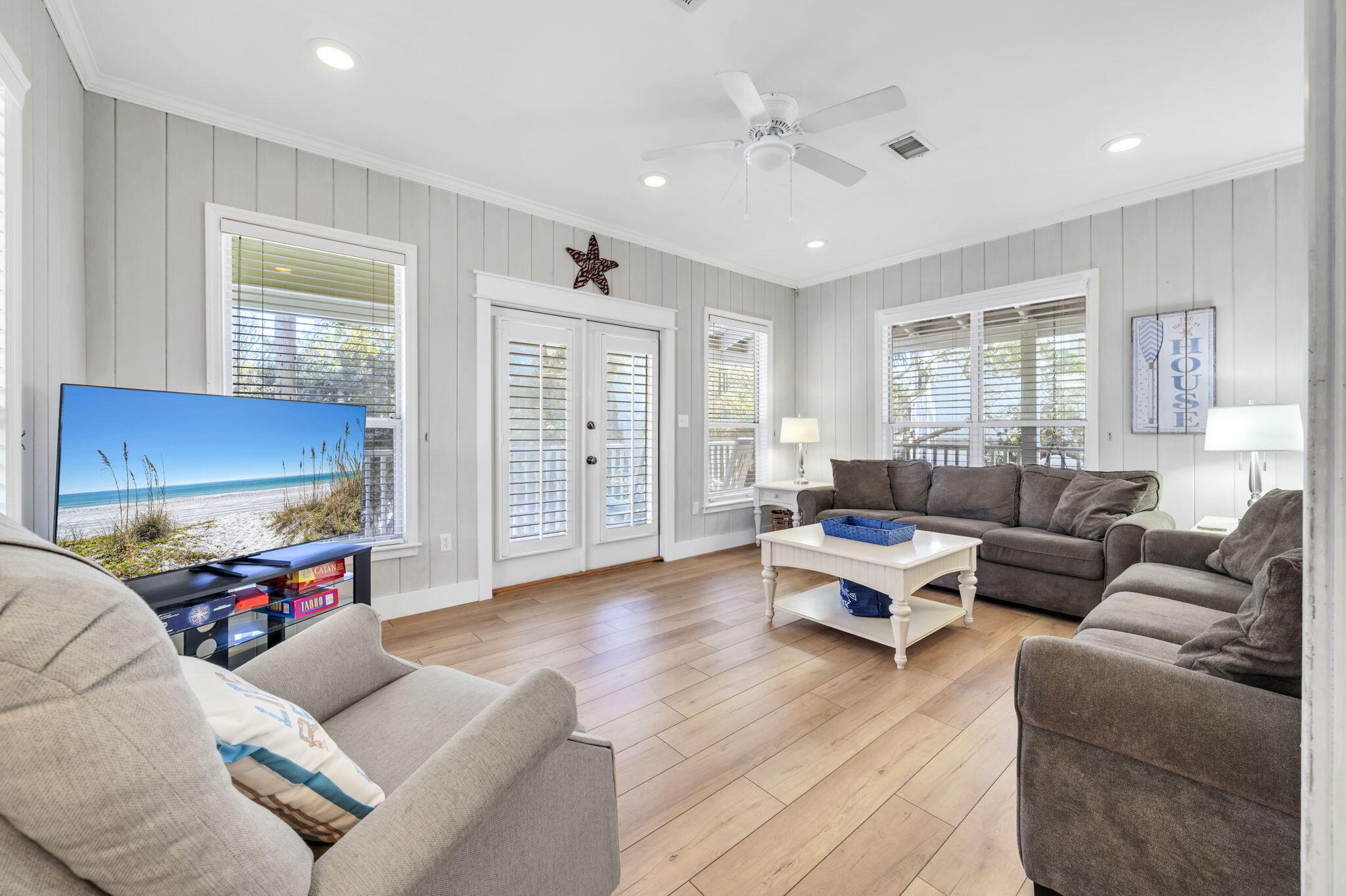 CALYPSO POINTE - Residential