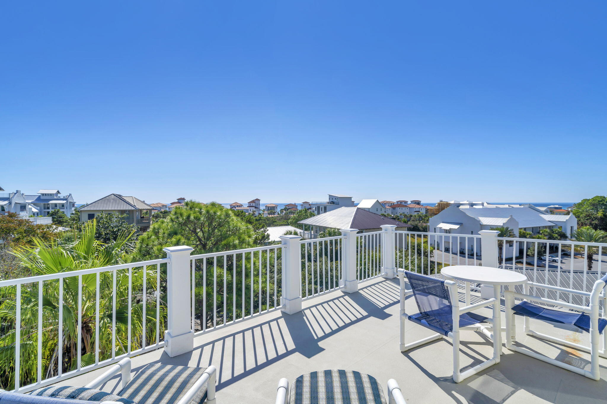 CALYPSO POINTE - Residential