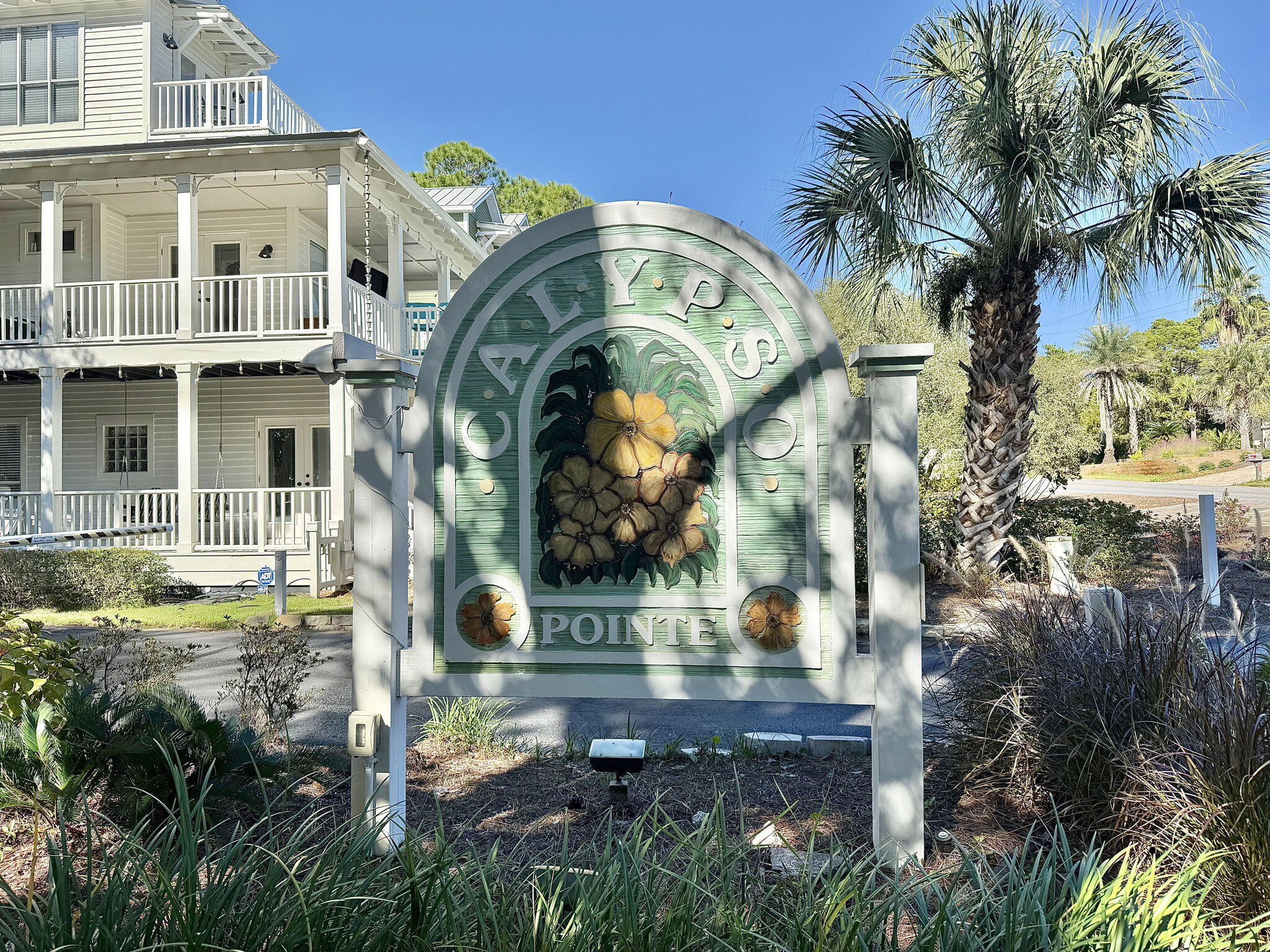 CALYPSO POINTE - Residential
