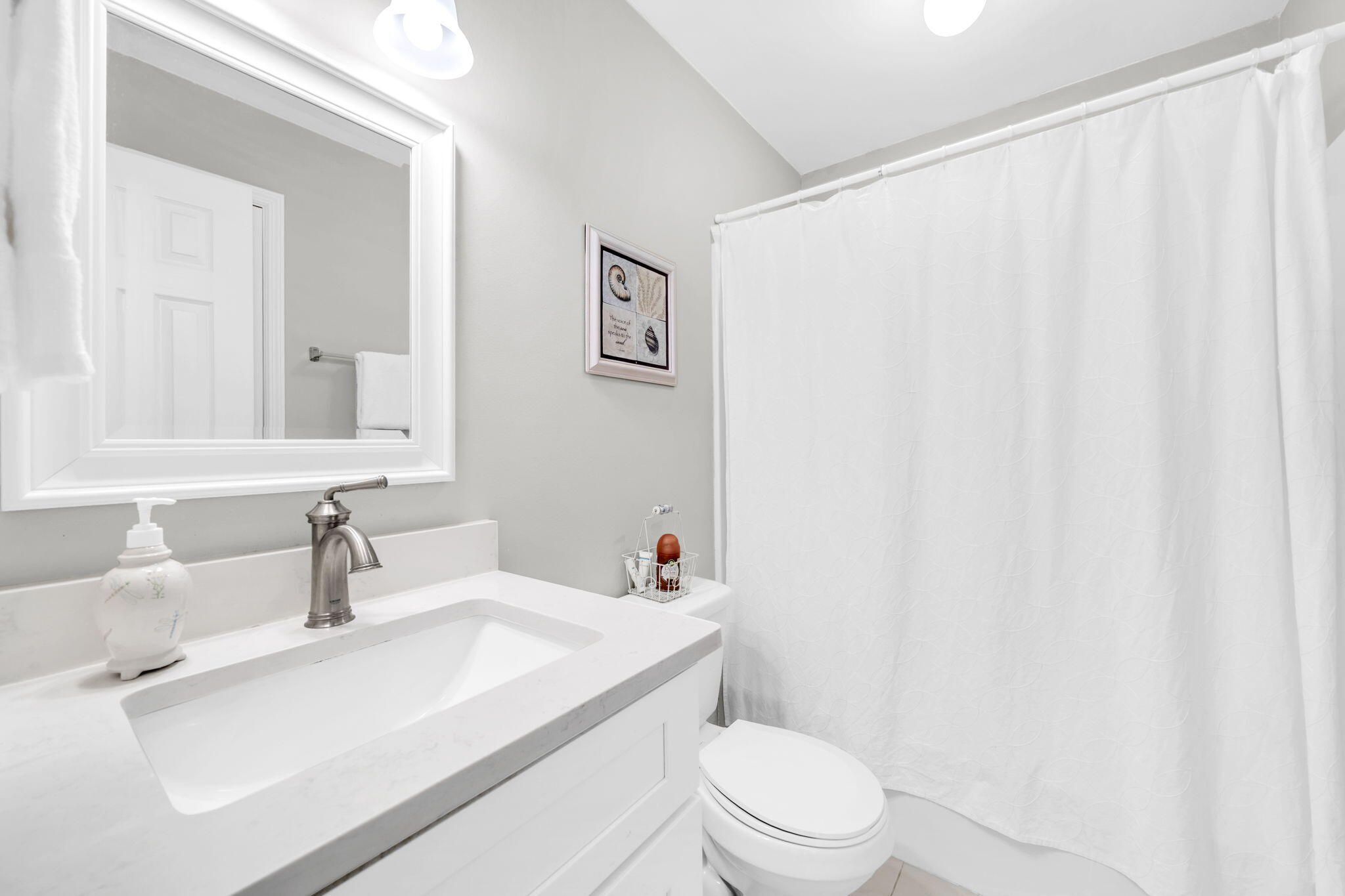 CALYPSO POINTE - Residential