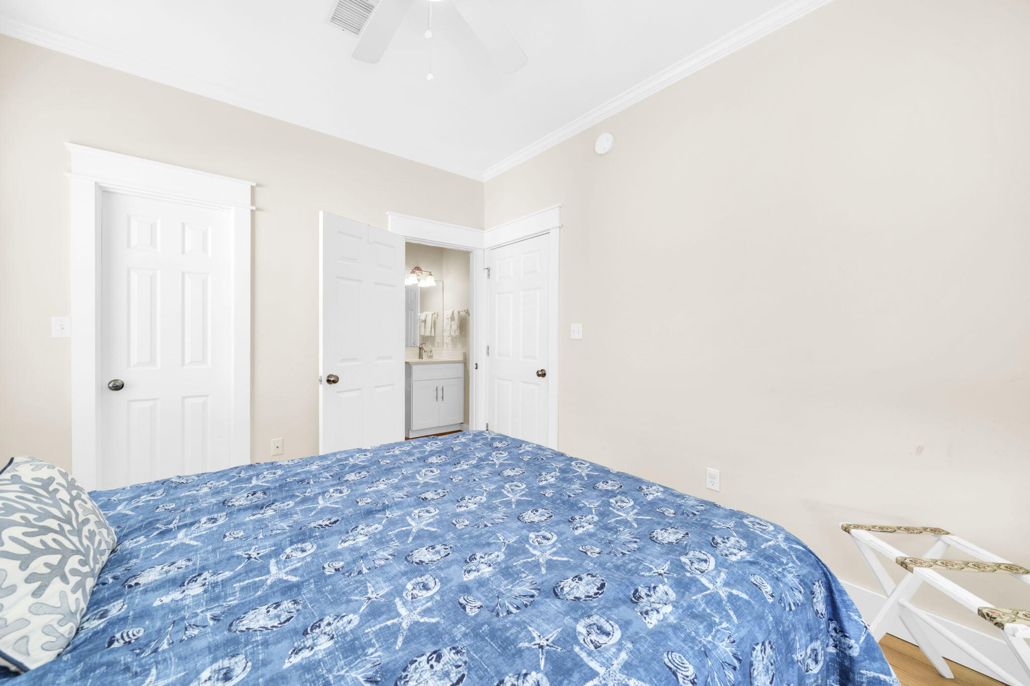 CALYPSO POINTE - Residential