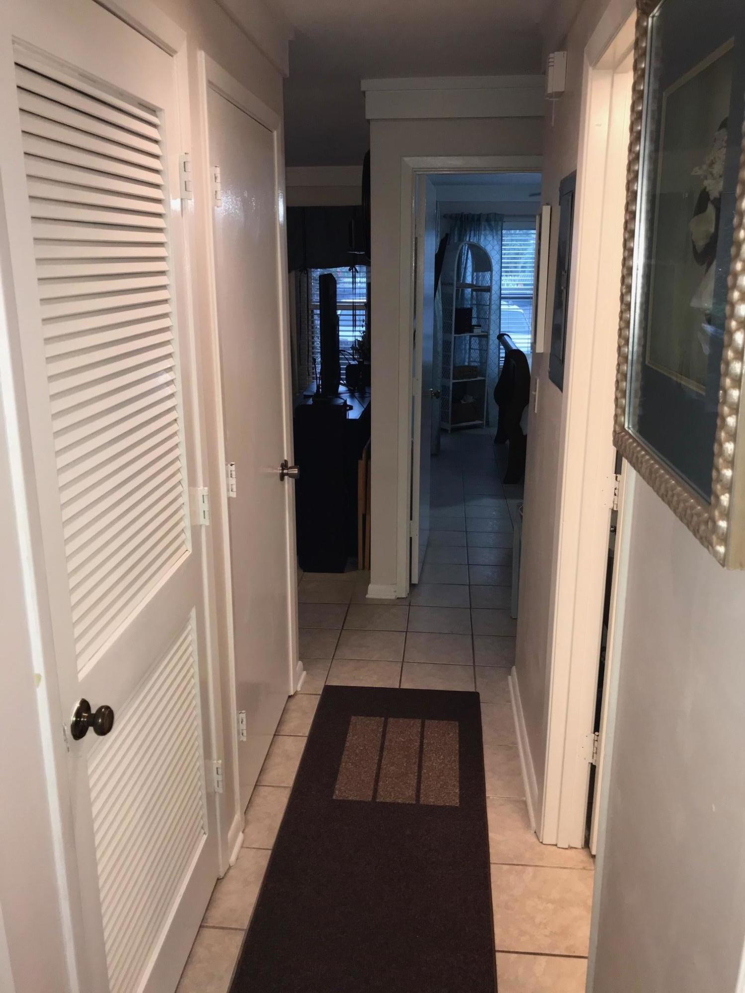 POOLSIDE VILLAS CONDO - Residential