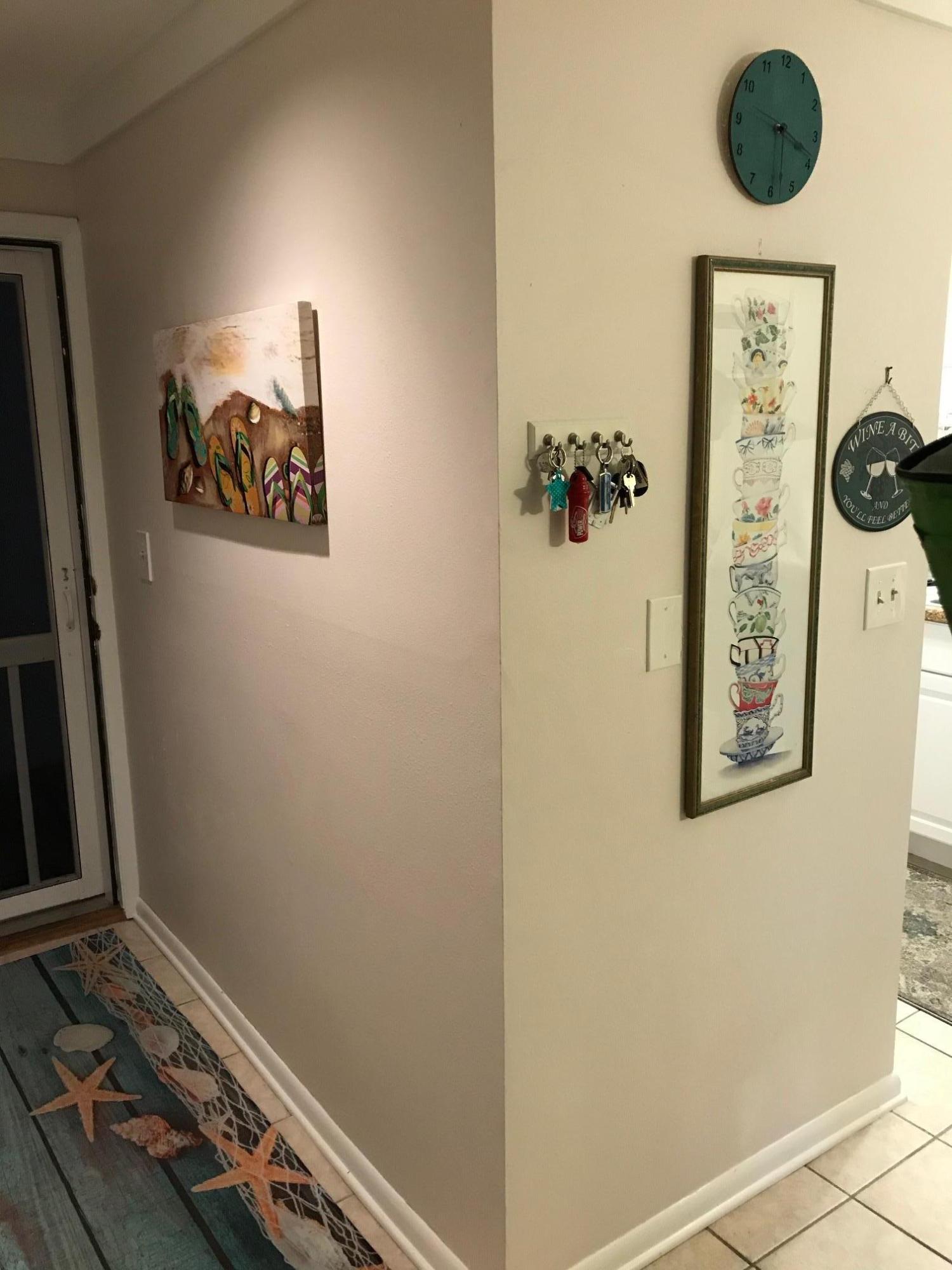 POOLSIDE VILLAS CONDO - Residential