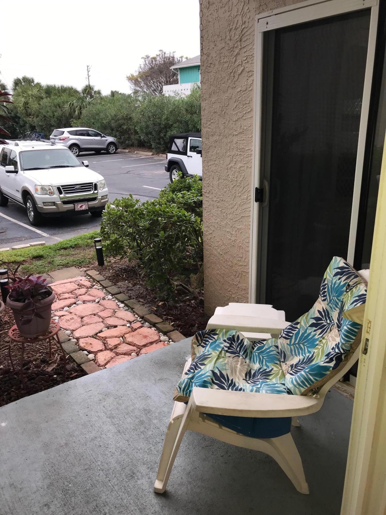 POOLSIDE VILLAS CONDO - Residential