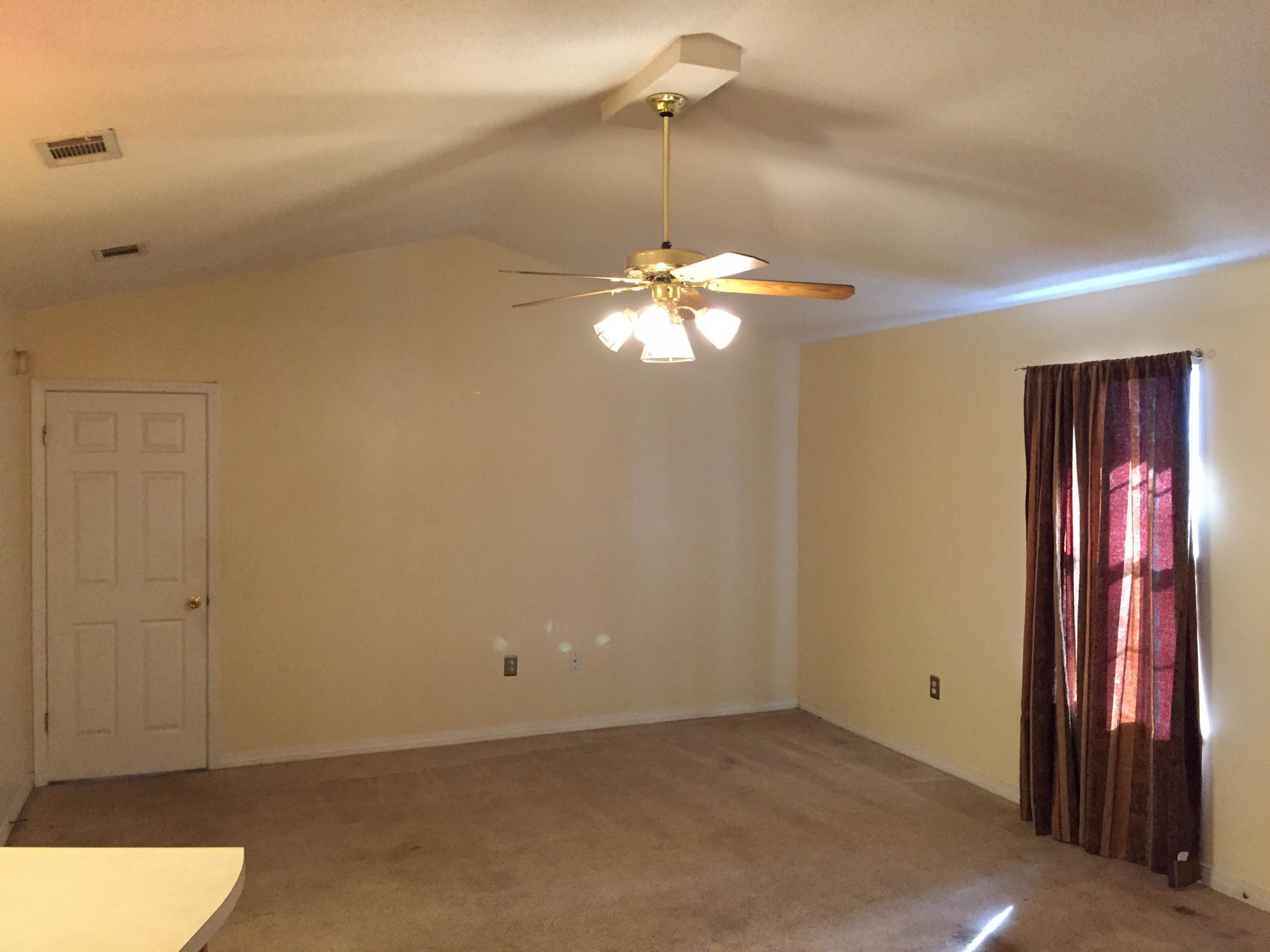 COUNTRYVIEW OAKS - Residential Lease