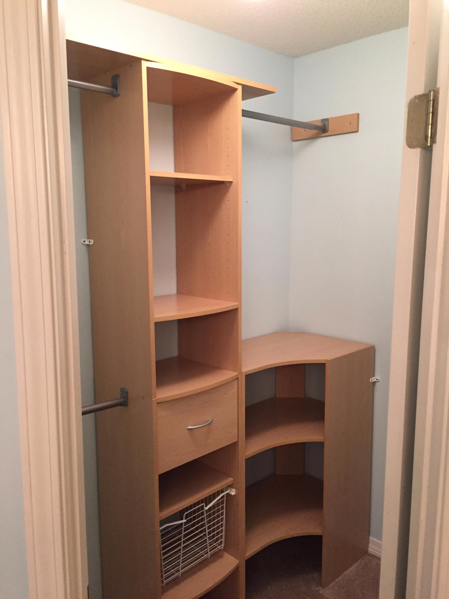 COUNTRYVIEW OAKS - Residential Lease