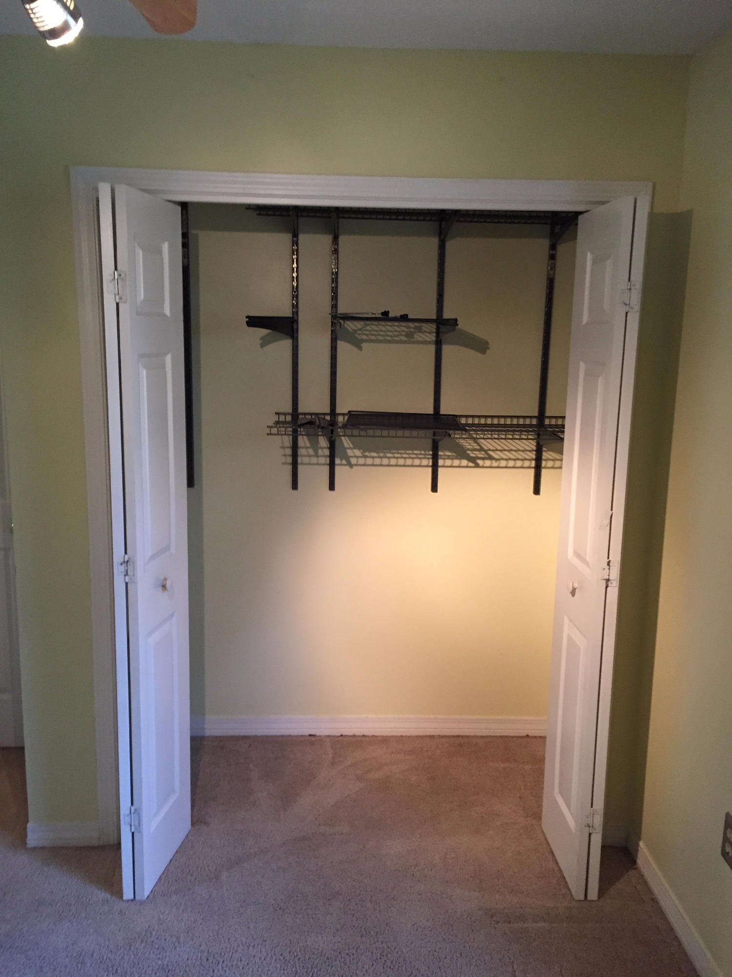 COUNTRYVIEW OAKS - Residential Lease