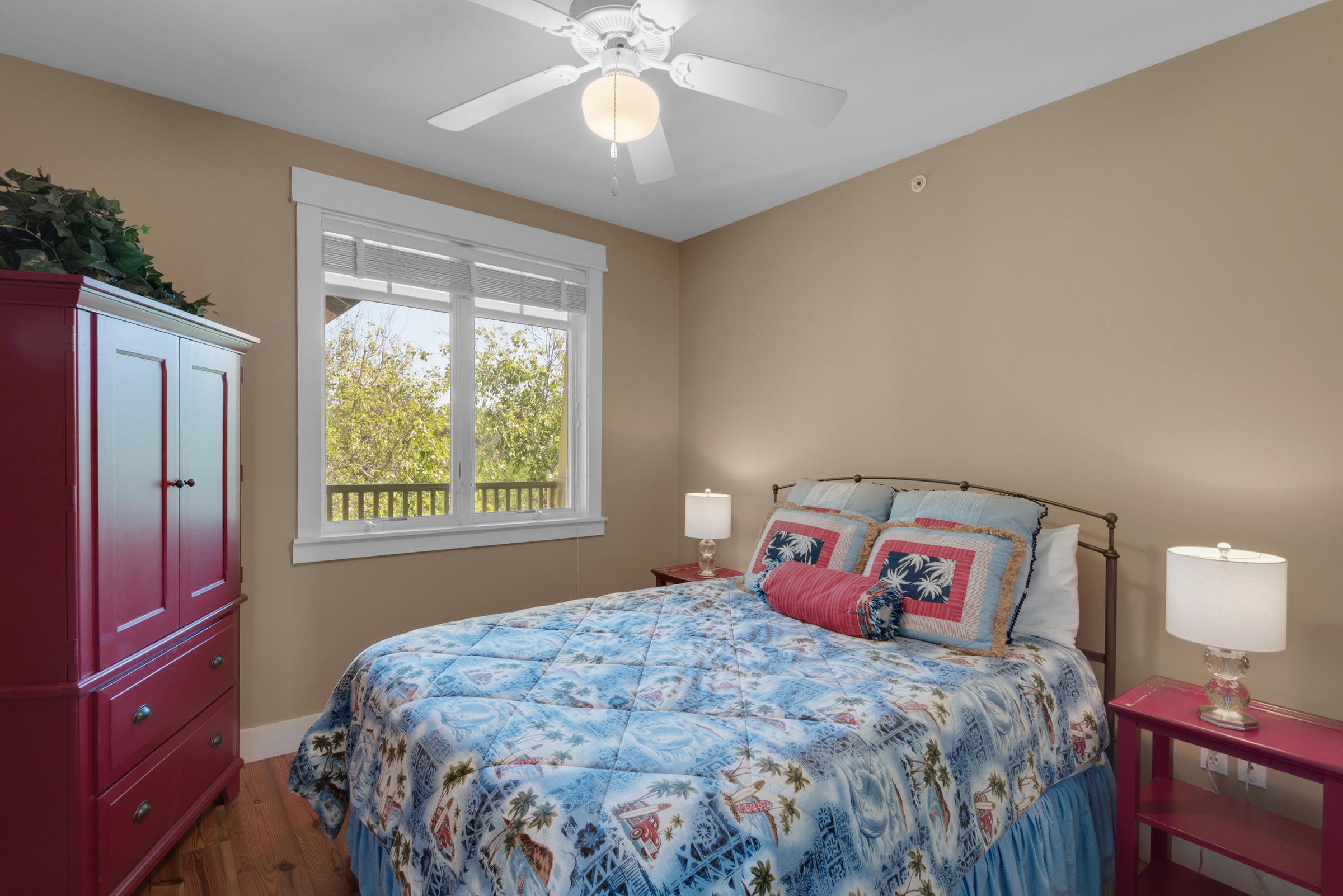 Grand Isle Condo - Residential