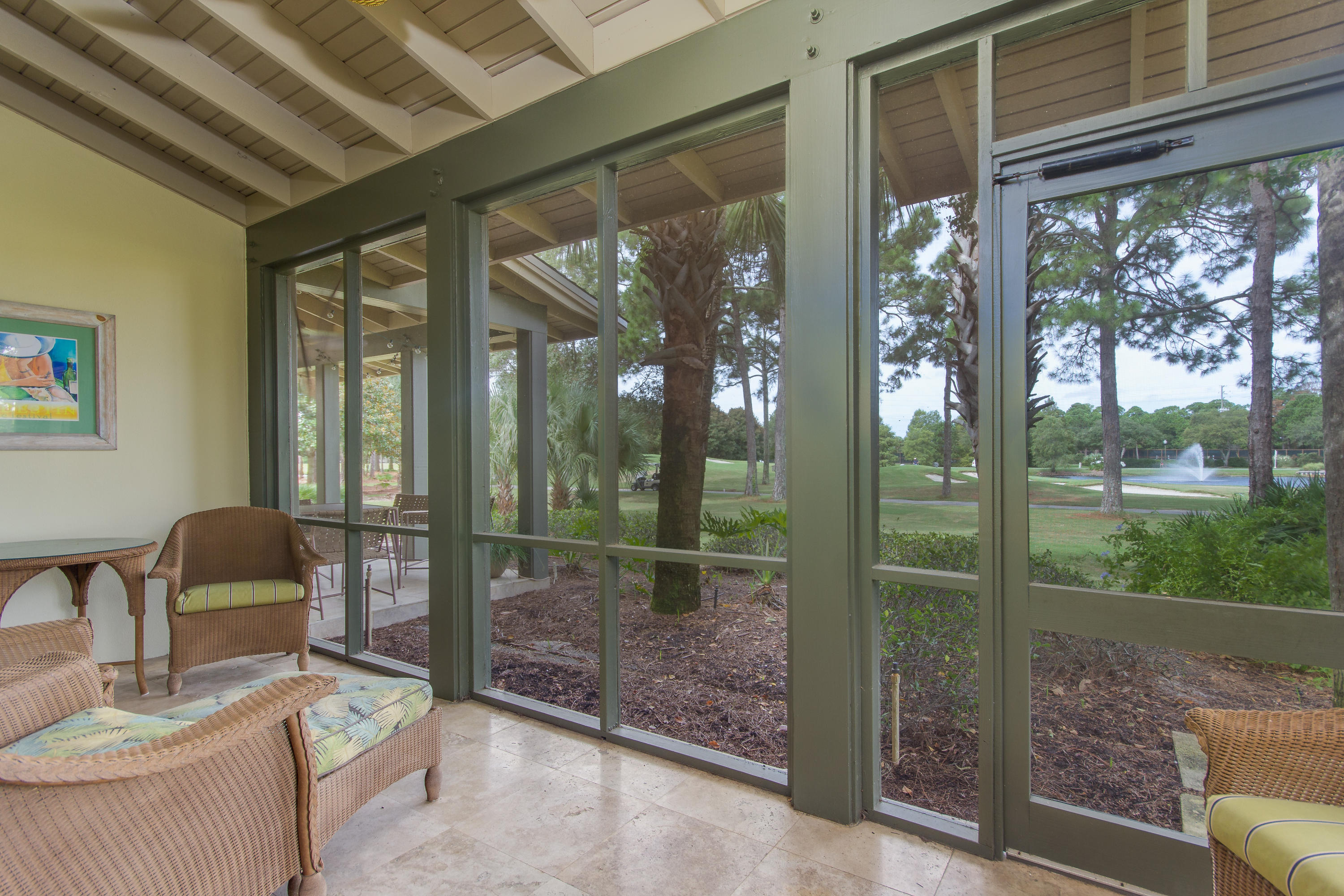 MAGNOLIA BAY - Residential