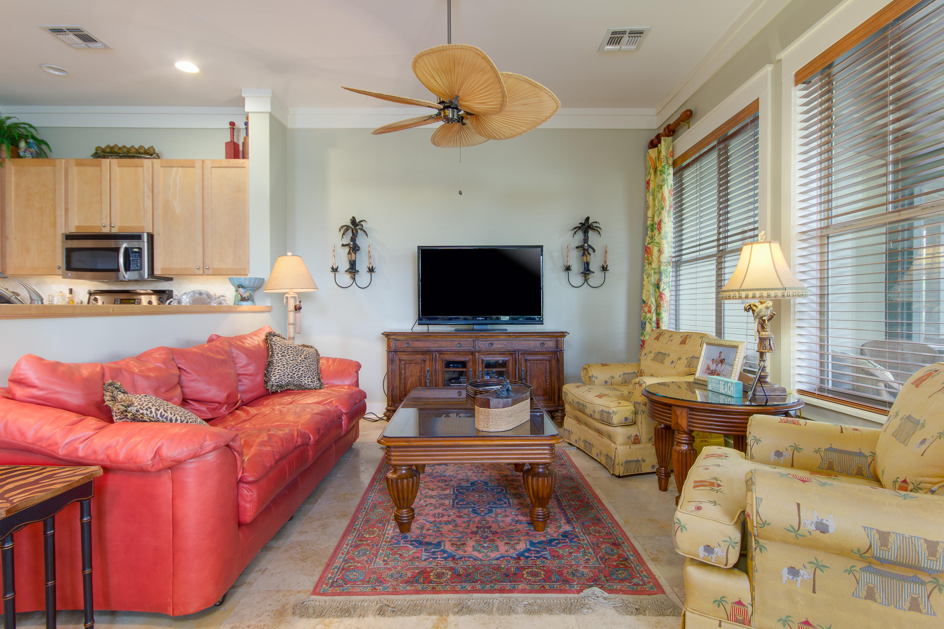 MAGNOLIA BAY - Residential