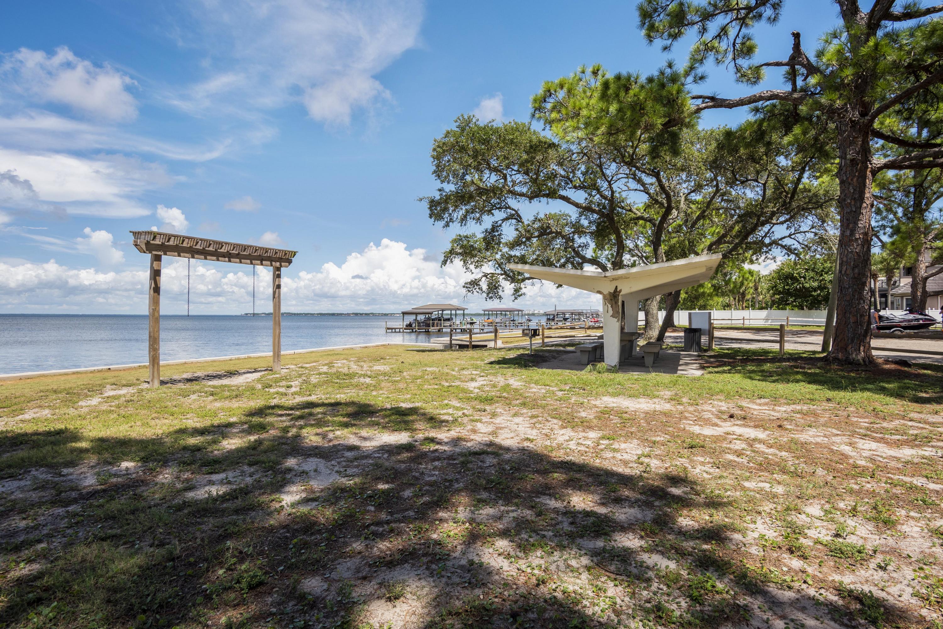 BAY BRIDGE LANDING PH 2 - Residential