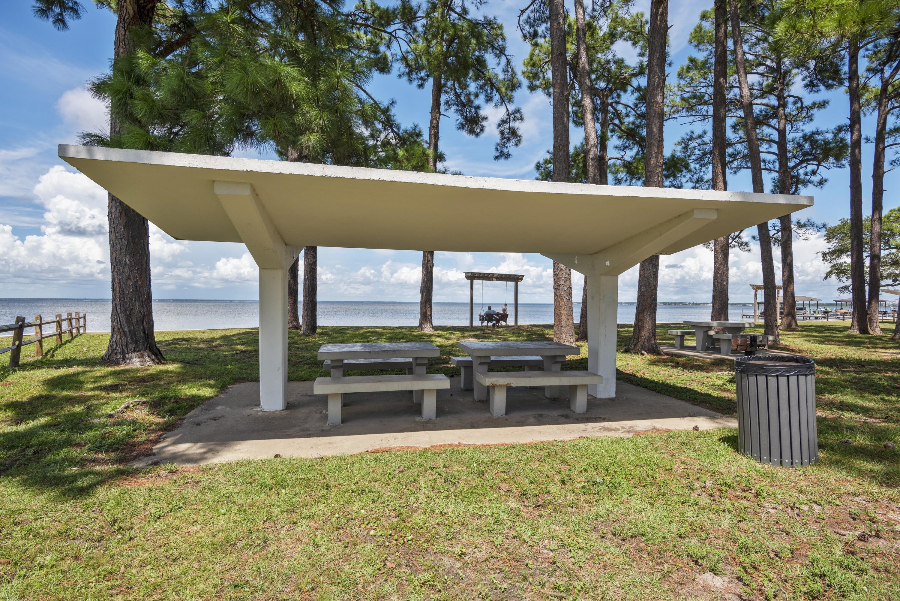 BAY BRIDGE LANDING PH 2 - Residential