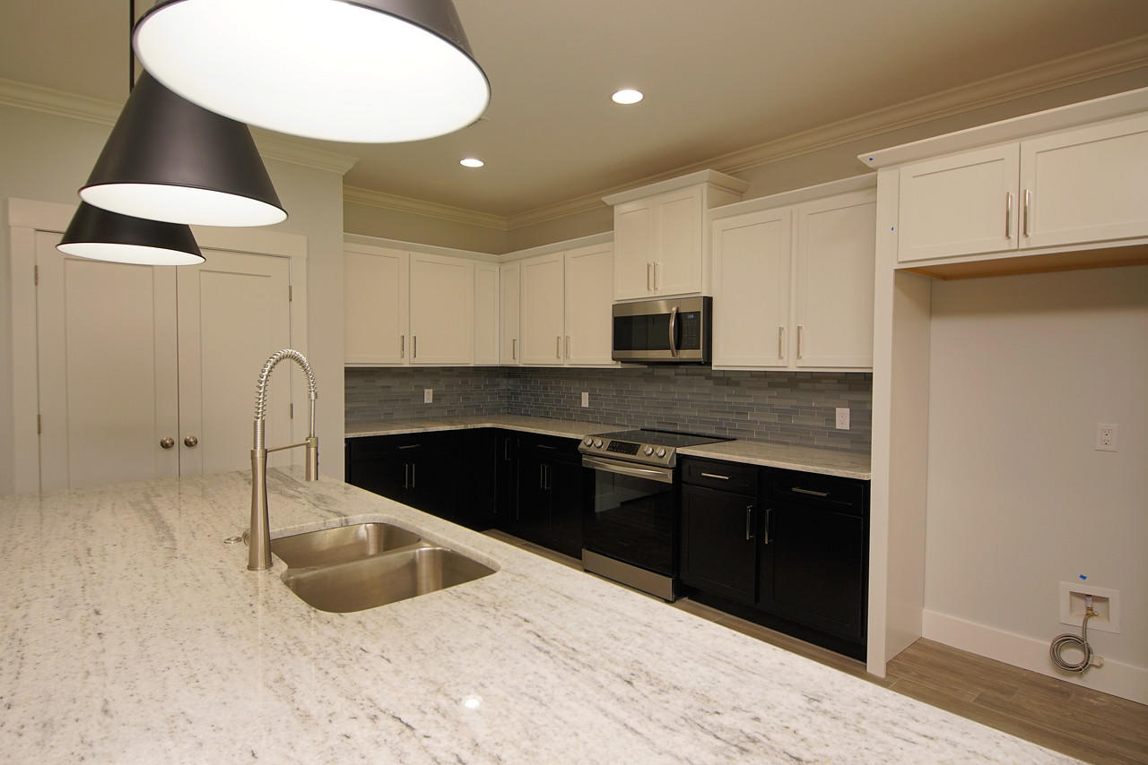 VESTA HEIGHTS - Residential