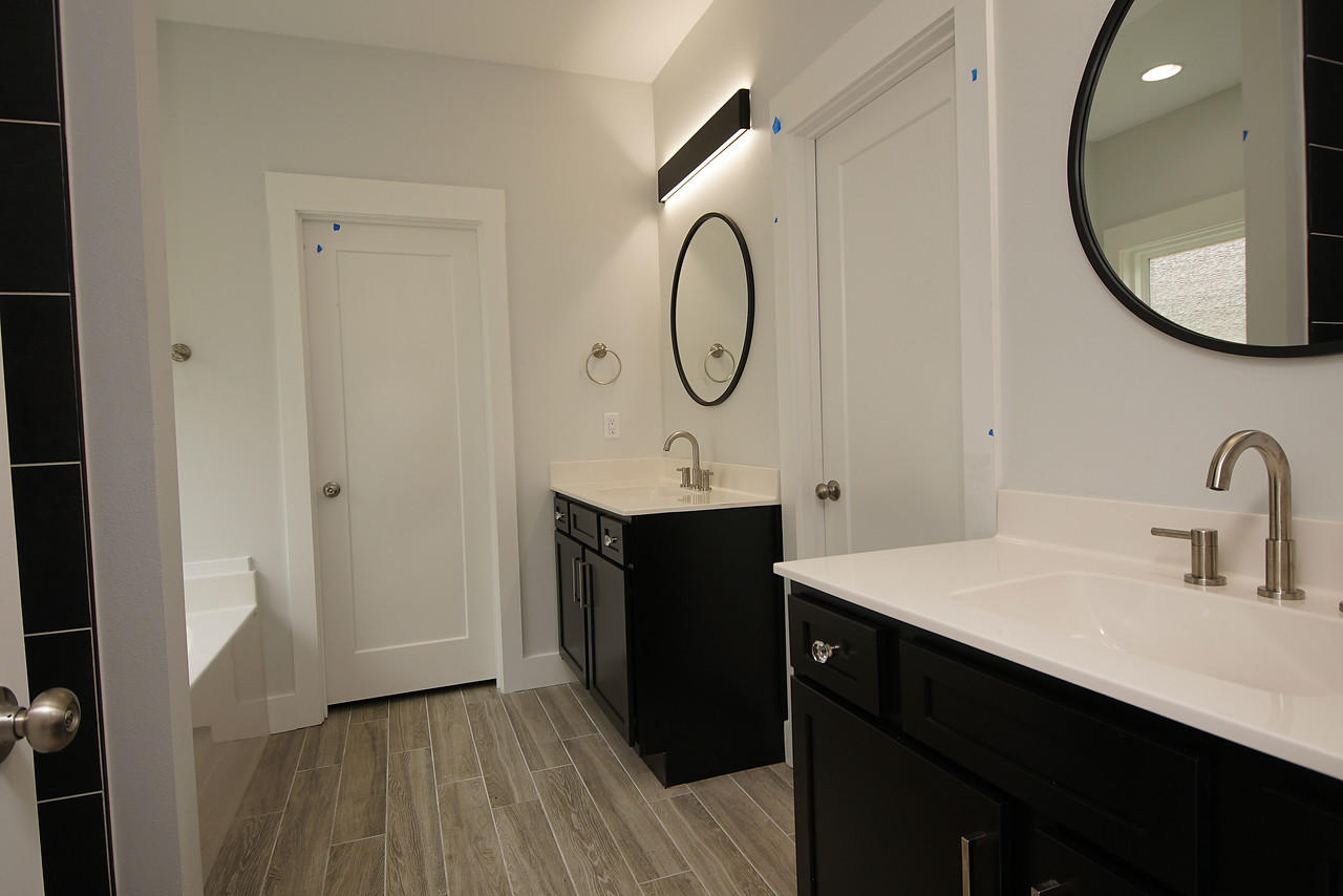 VESTA HEIGHTS - Residential