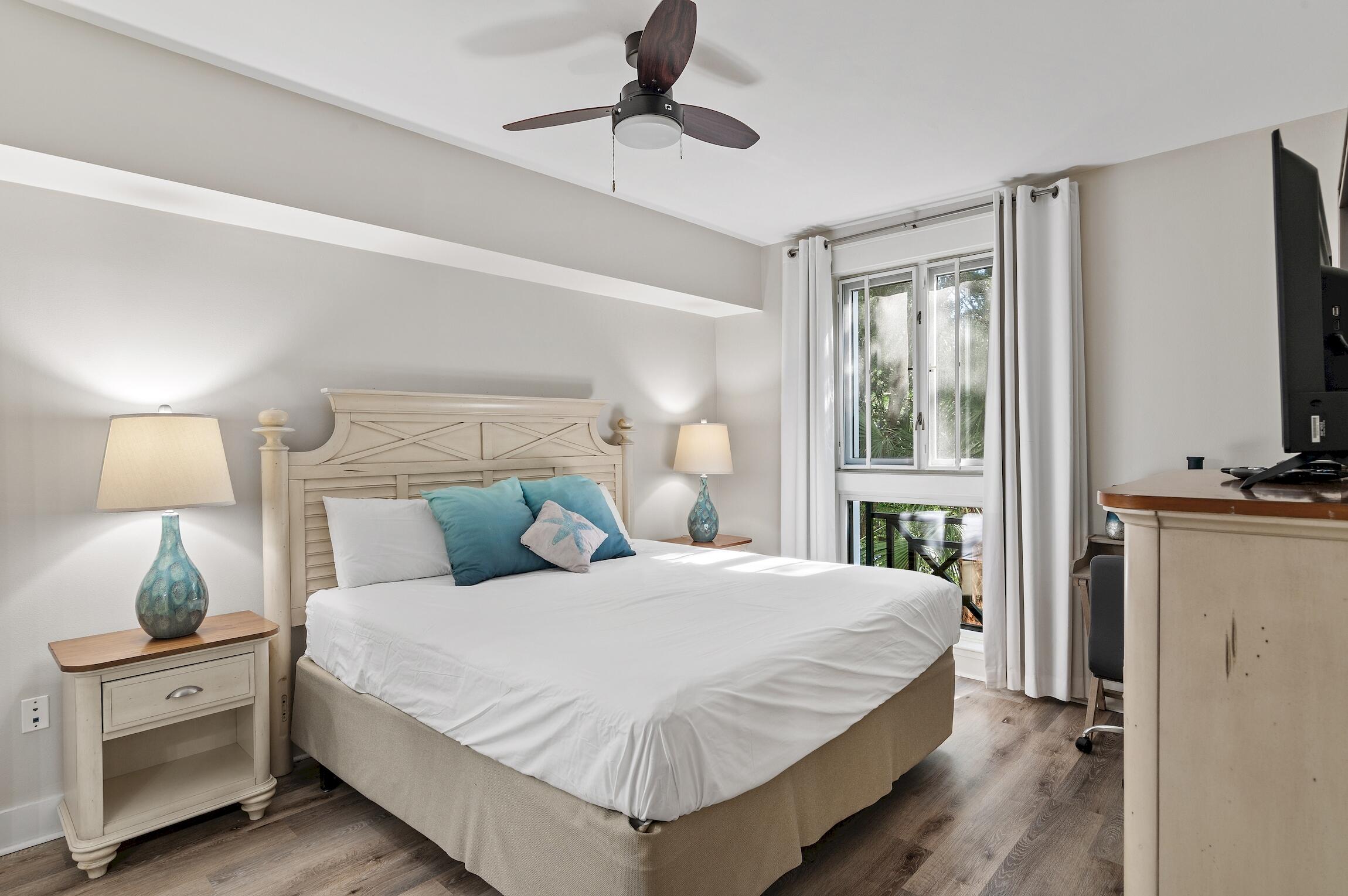 PILOT HOUSE - Residential