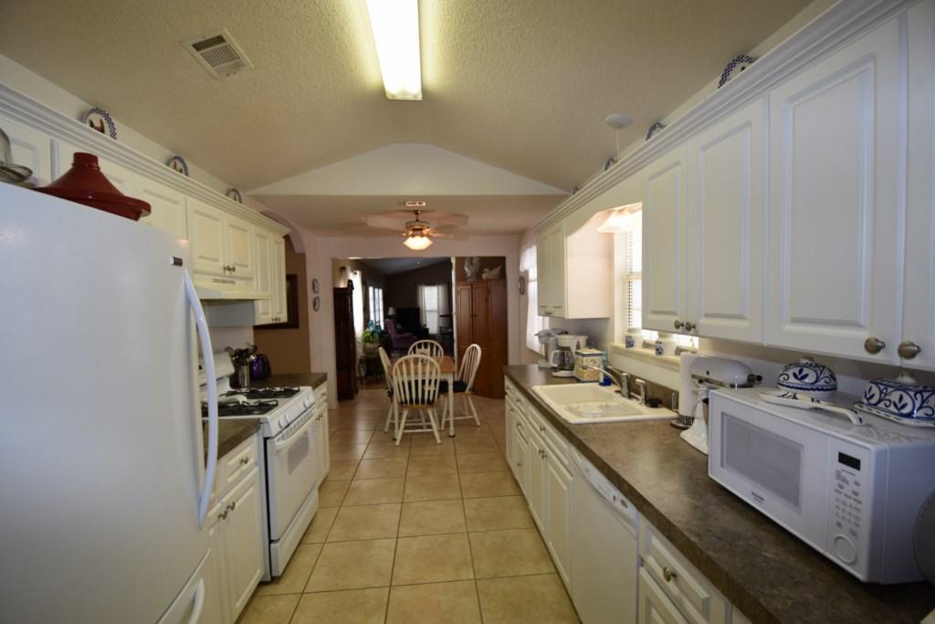 PLANTATION OAKS S/D - Residential