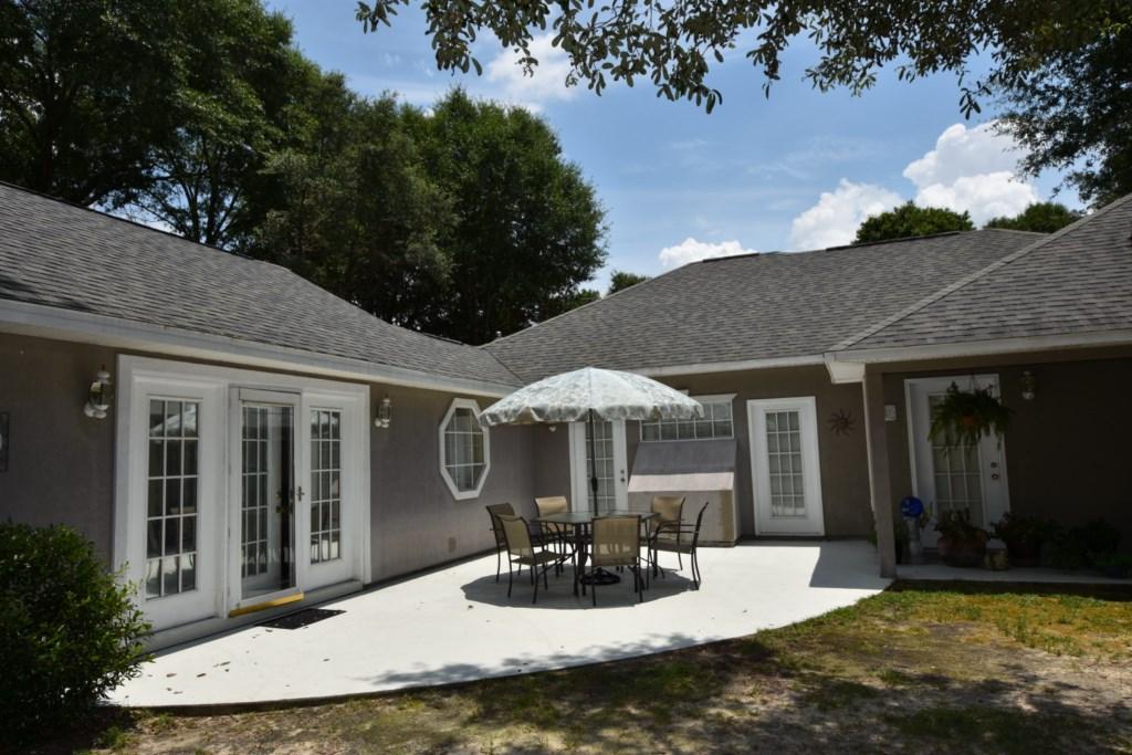 PLANTATION OAKS S/D - Residential
