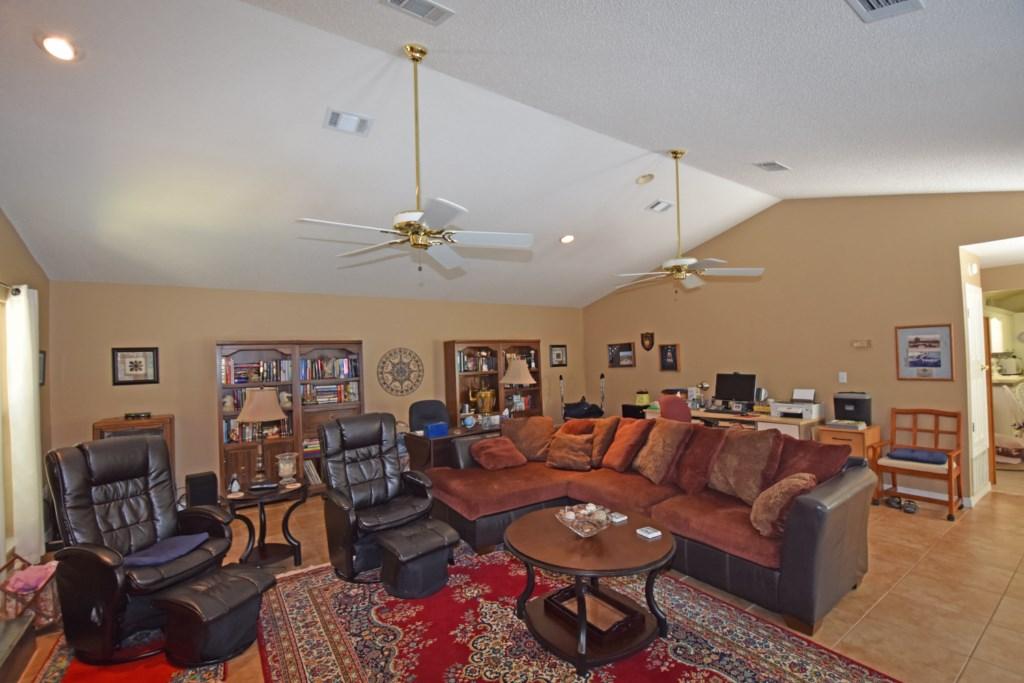 PLANTATION OAKS S/D - Residential