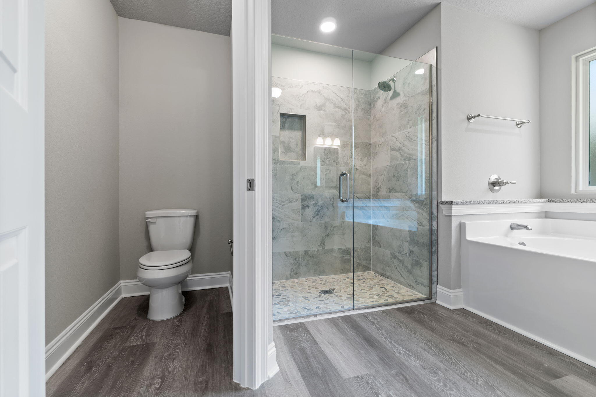 Nichols Lake Estates - Residential