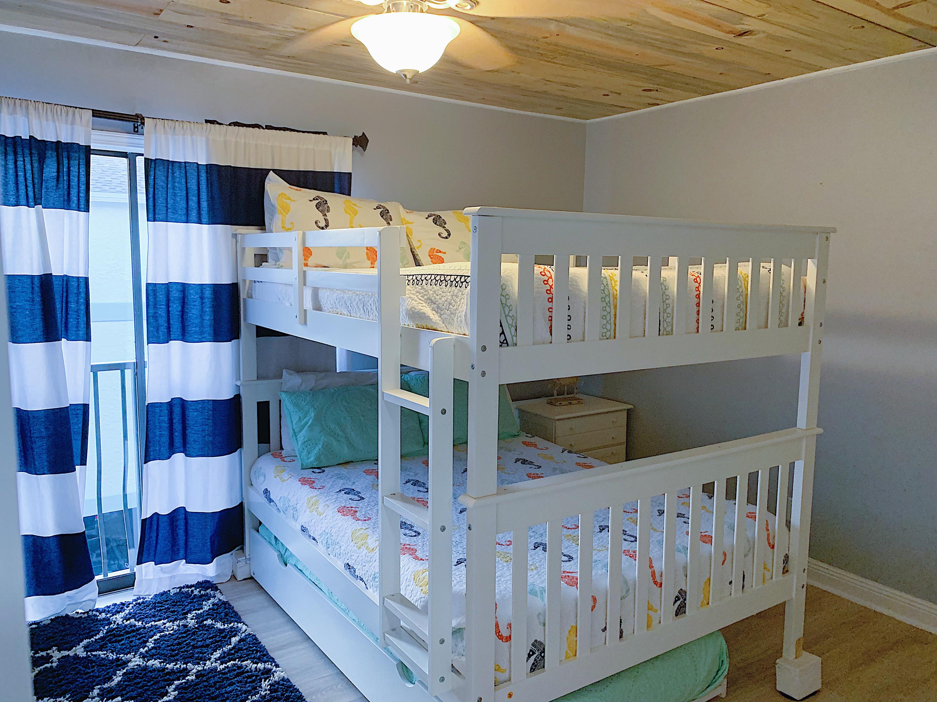 COSTA VISTA T/H - Residential