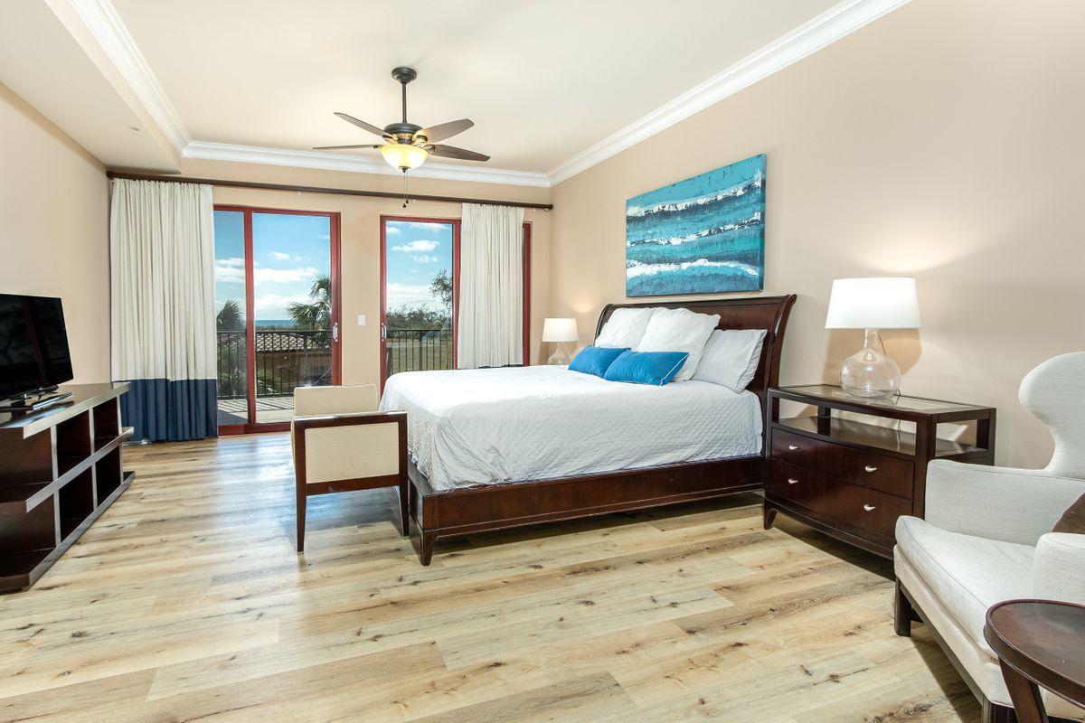 SANCTUARY BY THE SEA CONDO - Residential