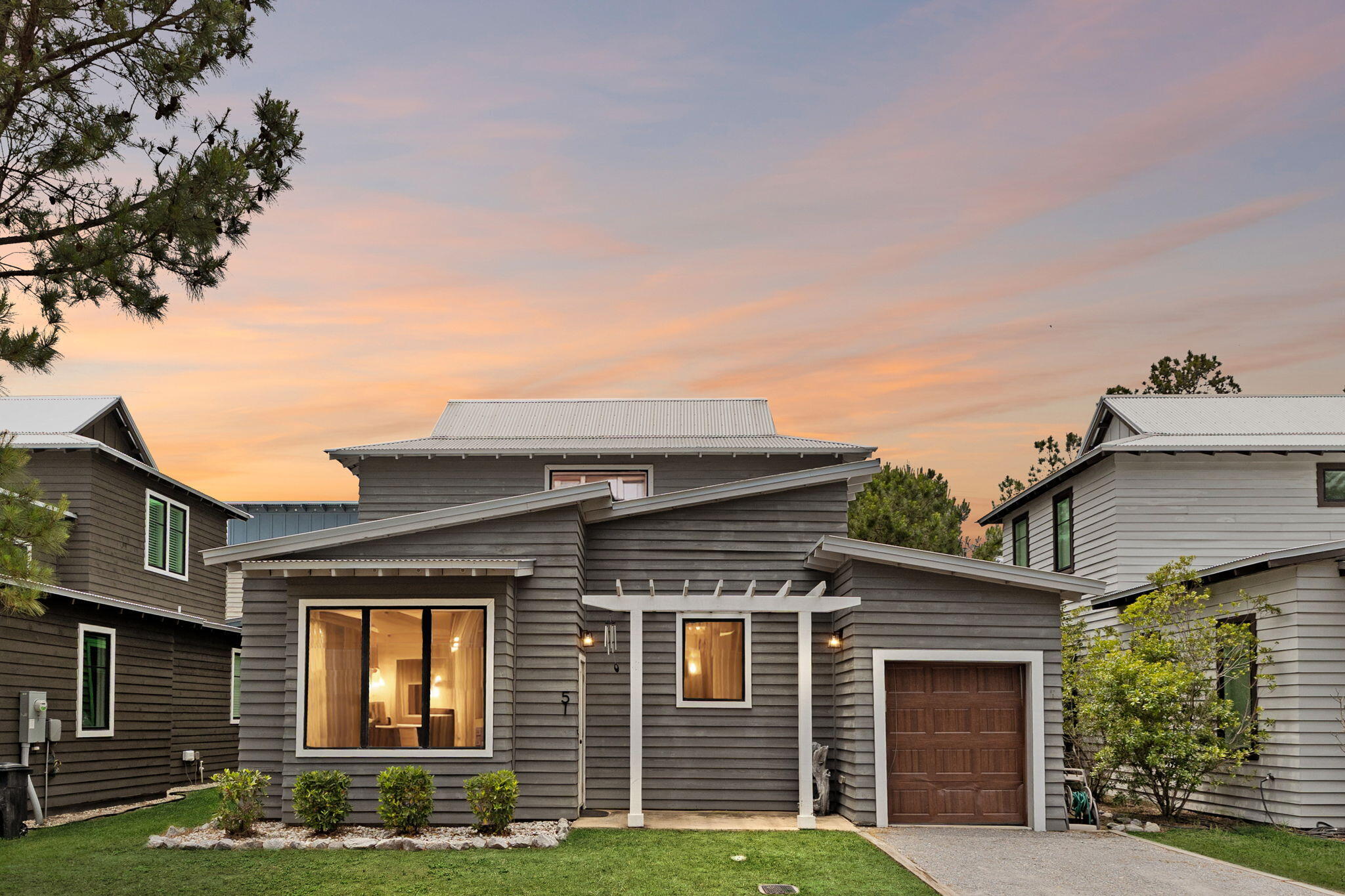 EDEN'S LANDING - Residential