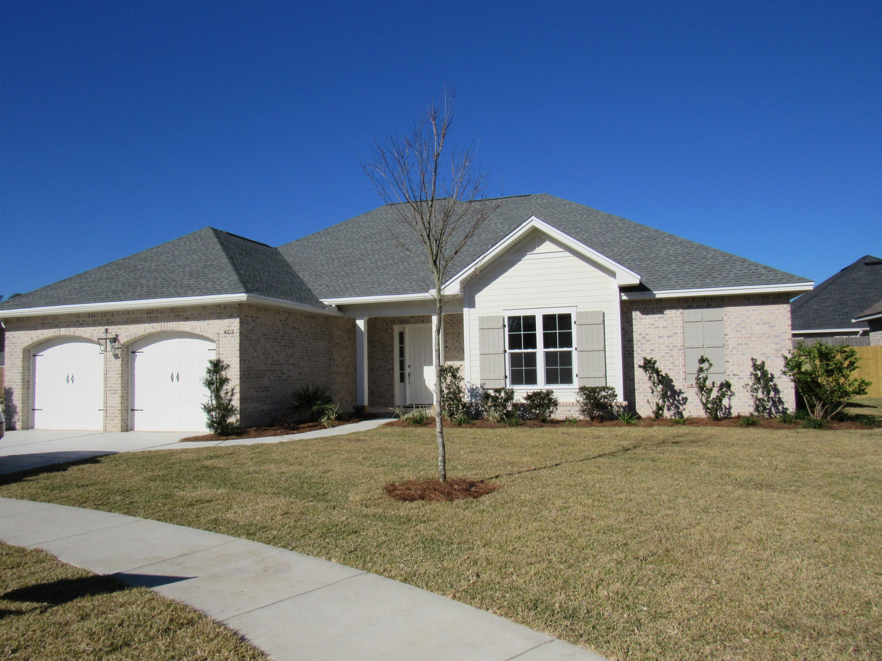 MAGNOLIA WOODS - Residential