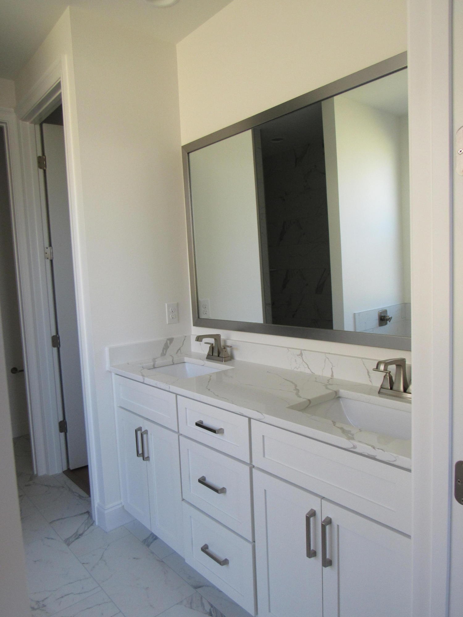 MAGNOLIA WOODS - Residential