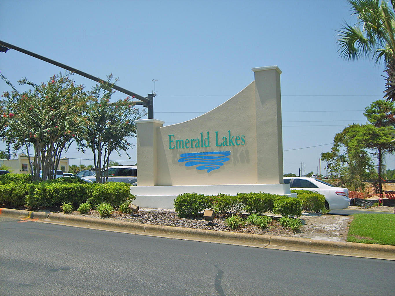 EMERALD LAKES PH 1EMERALD LAKES - Residential