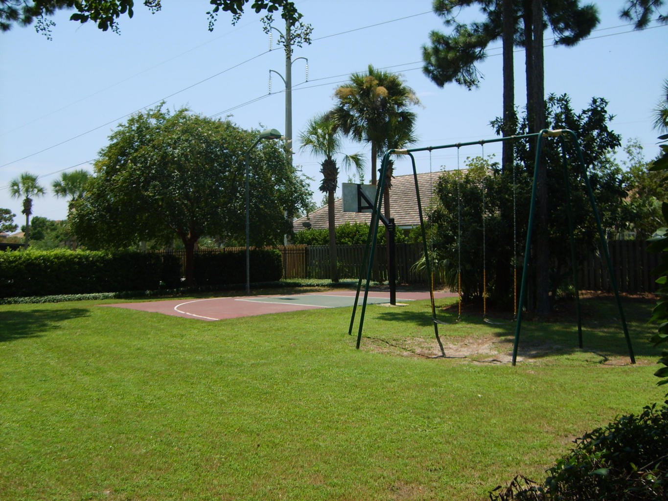 EMERALD LAKES PH 1EMERALD LAKES - Residential