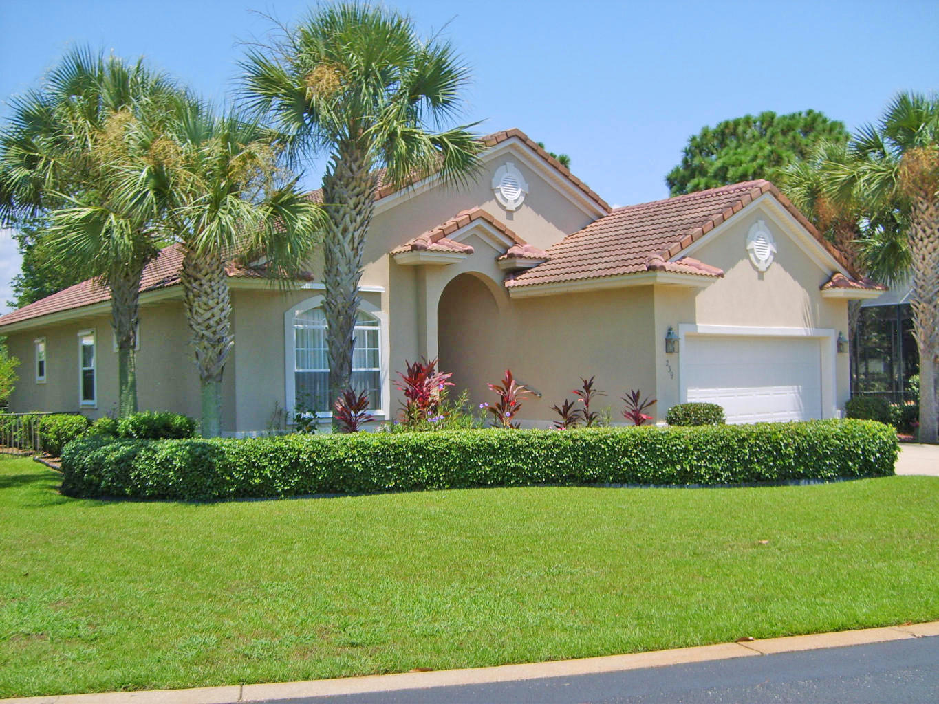 EMERALD LAKES PH 1EMERALD LAKES - Residential