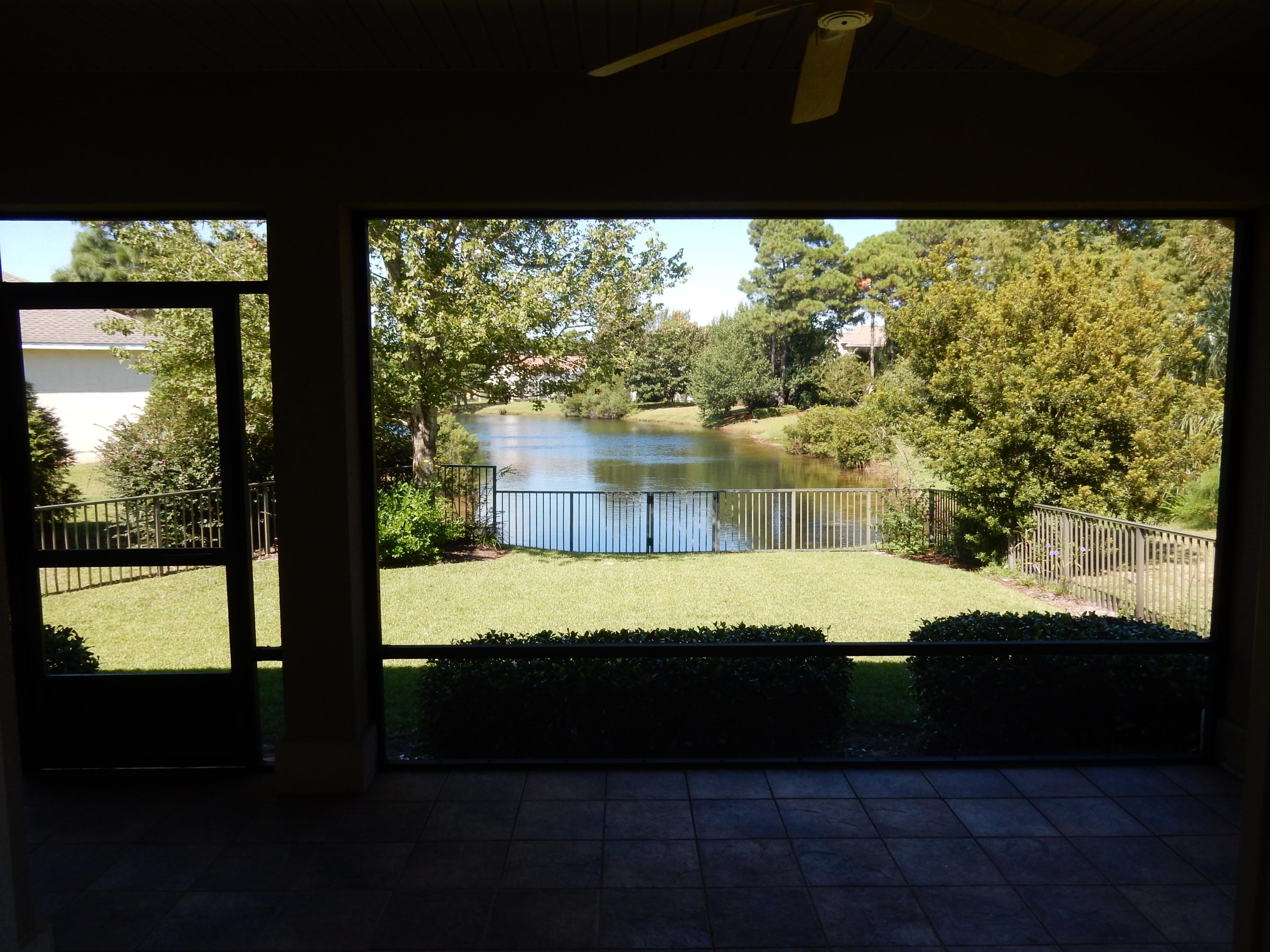 EMERALD LAKES PH 1EMERALD LAKES - Residential