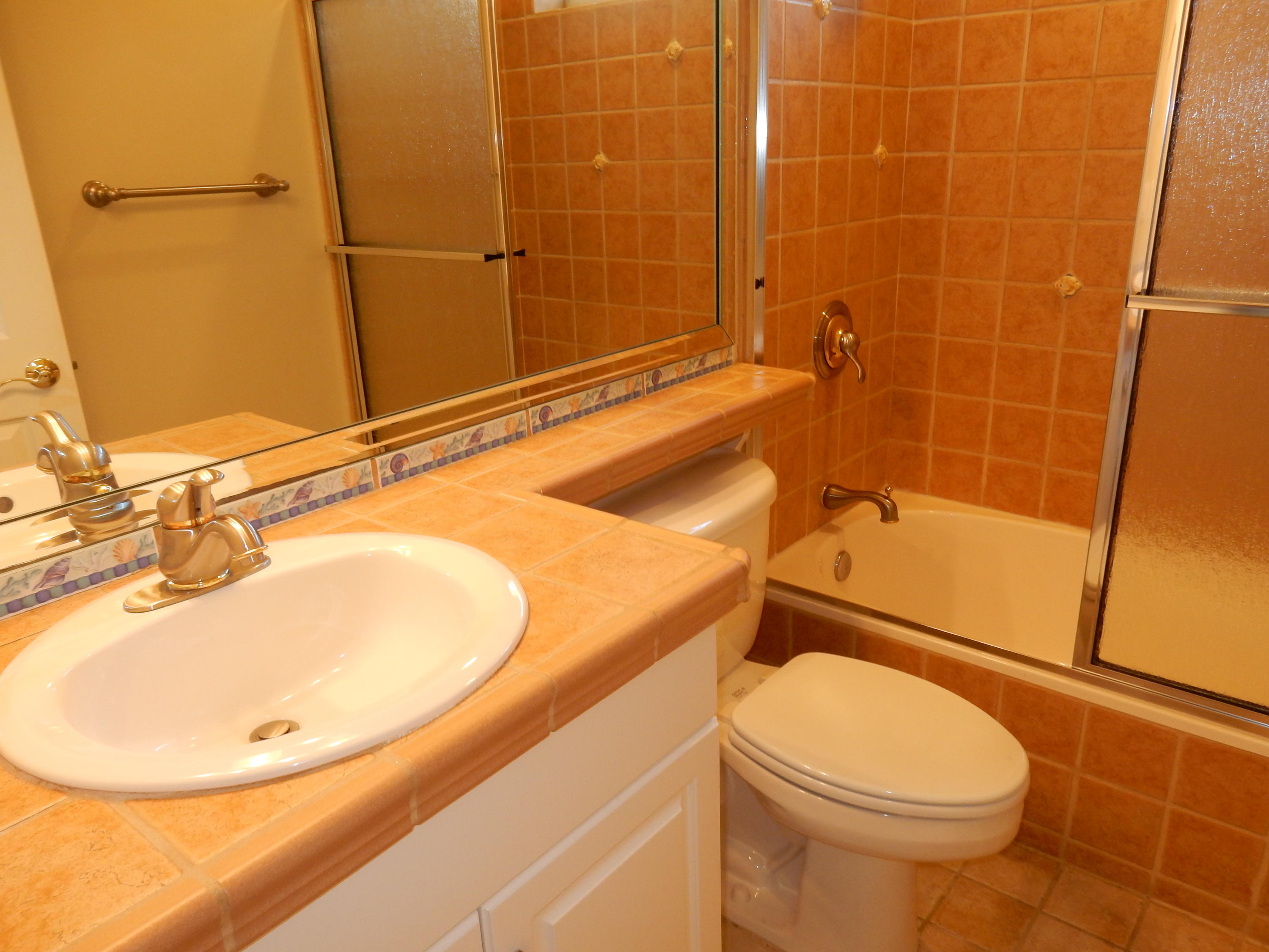 EMERALD LAKES PH 1EMERALD LAKES - Residential