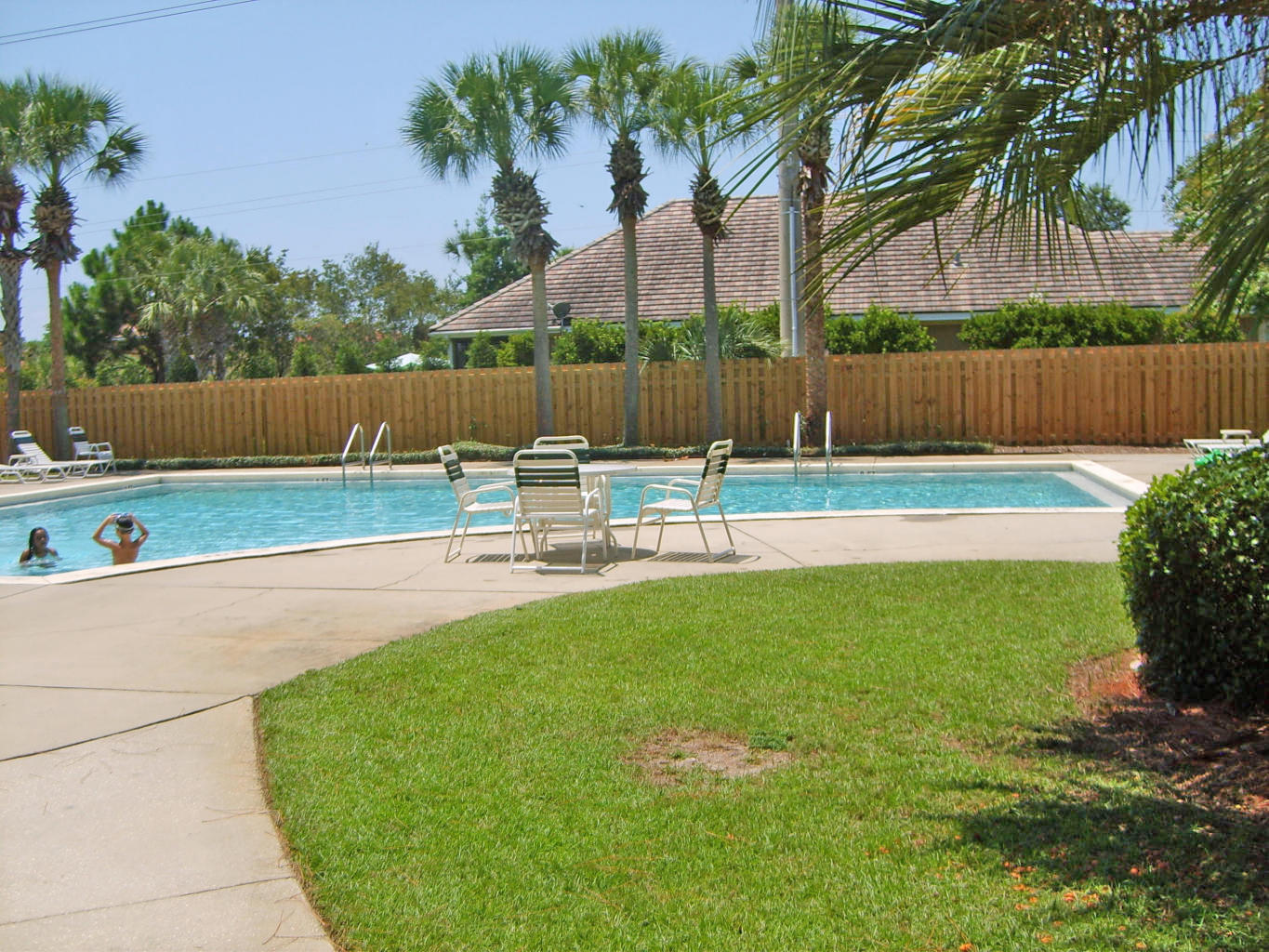 EMERALD LAKES PH 1EMERALD LAKES - Residential