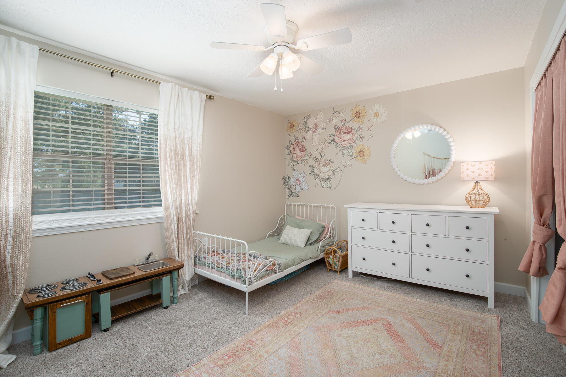 VESTA HEIGHTS 4TH ADDN - Residential