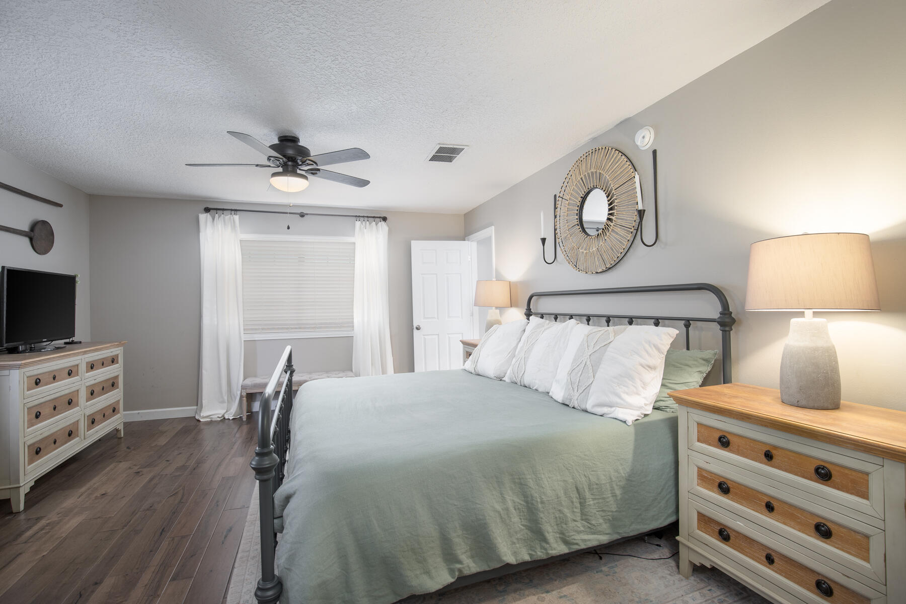 VESTA HEIGHTS 4TH ADDN - Residential